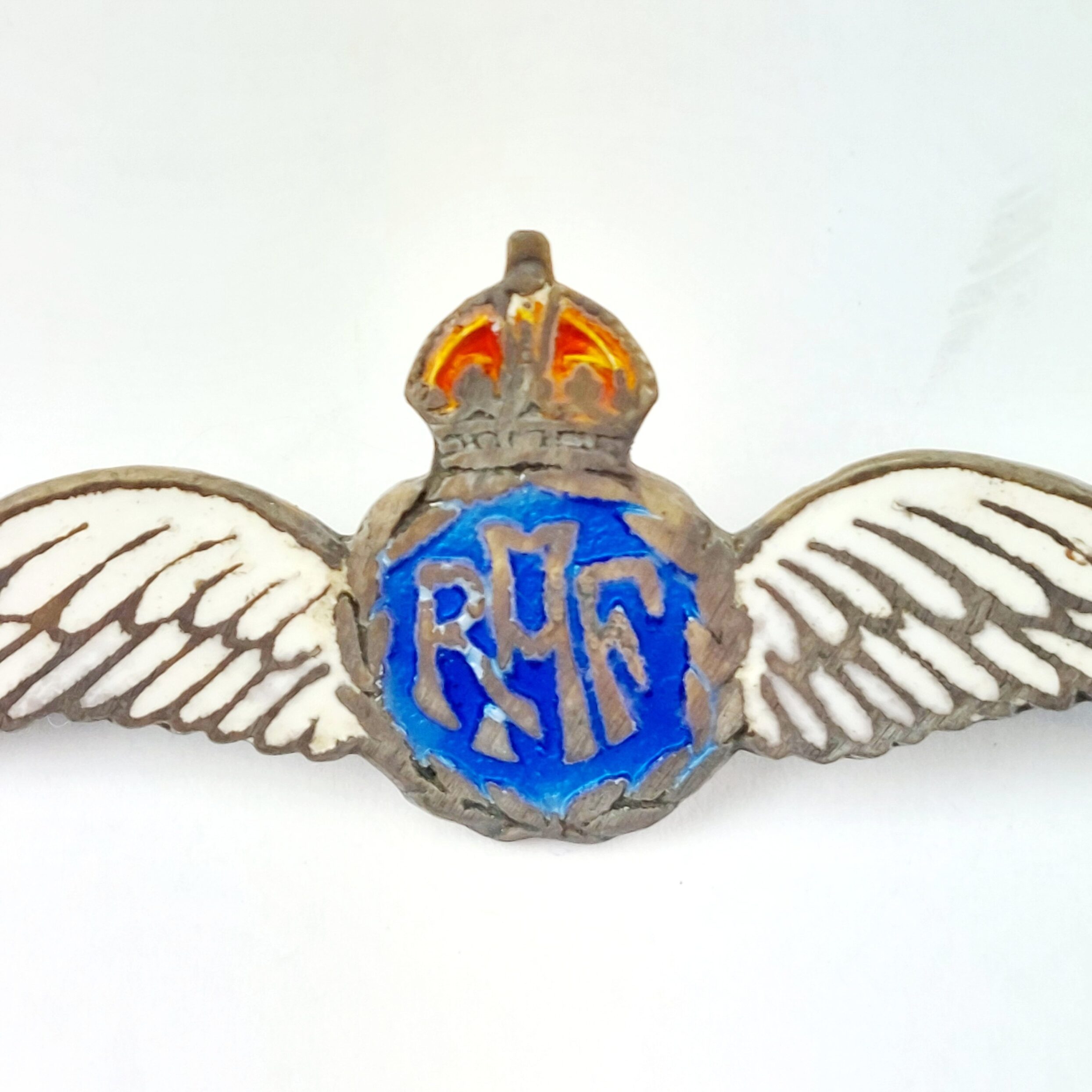British, WWII, RAF Sweetheart Brooch, Silver & Enamel Pilot’s Wings (2)