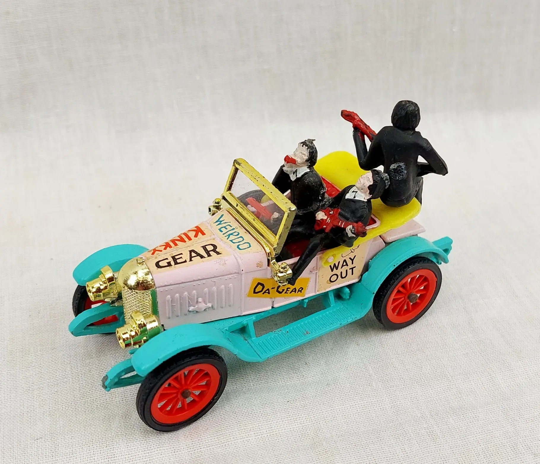 ミニカー Dinky Toys221 1969 made in the UK Dinky Toys 486 Beats Morris Oxford Bullnose #2 - Sally Antiques