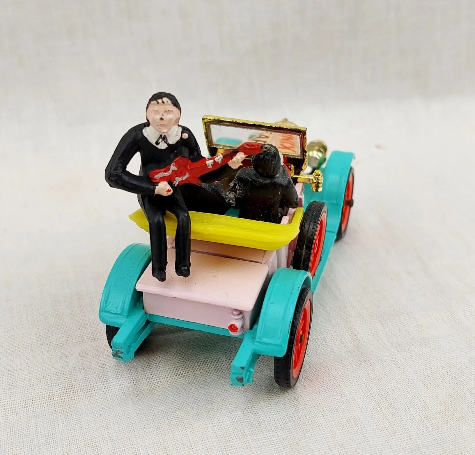 ミニカー Dinky Toys221 1969 made in the UK Dinky Toys 486 Beats Morris Oxford Bullnose #2 - Sally Antiques