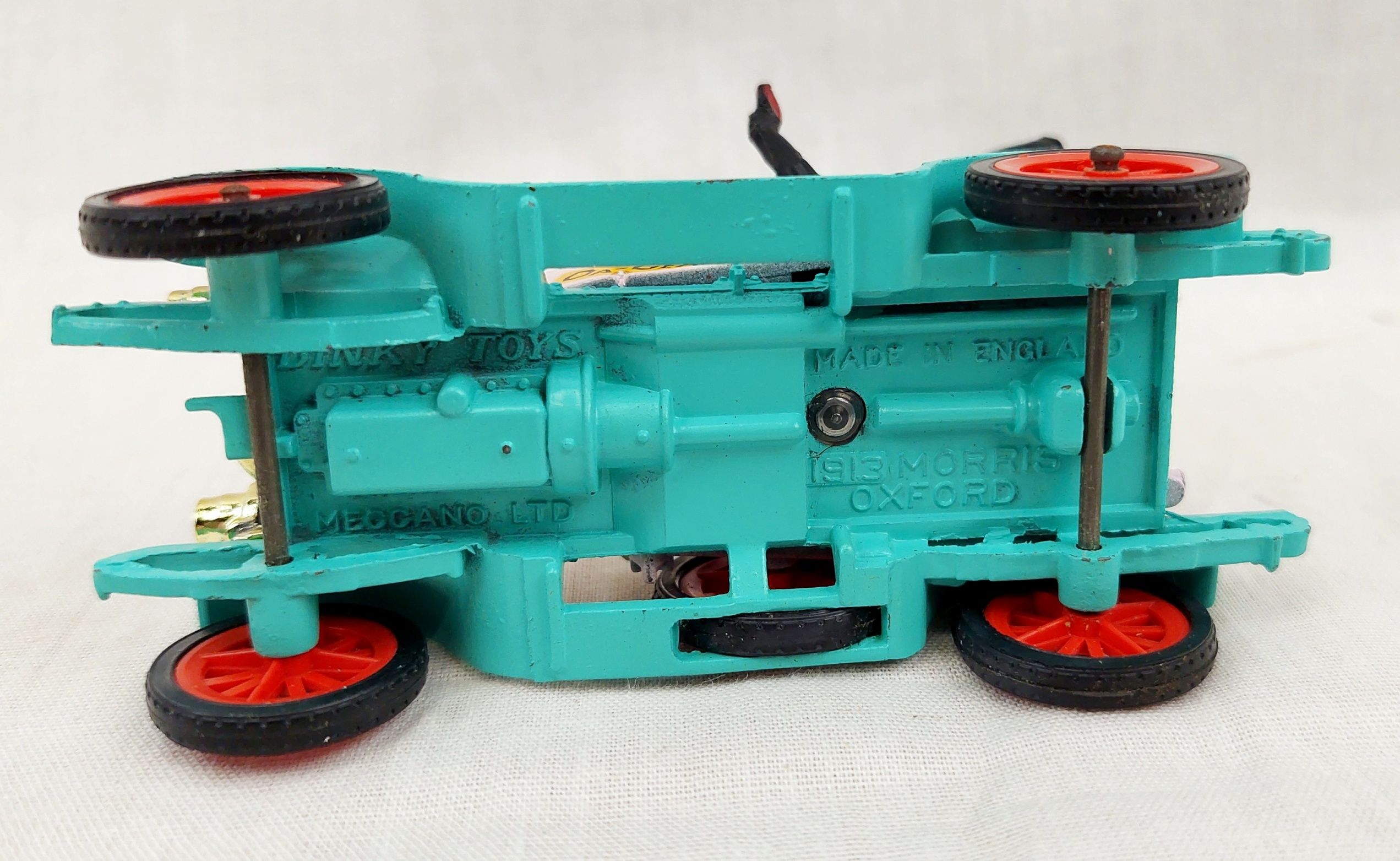 Dinky Toys 486 Beats Morris Oxford Bullnose #2 - Sally Antiques
