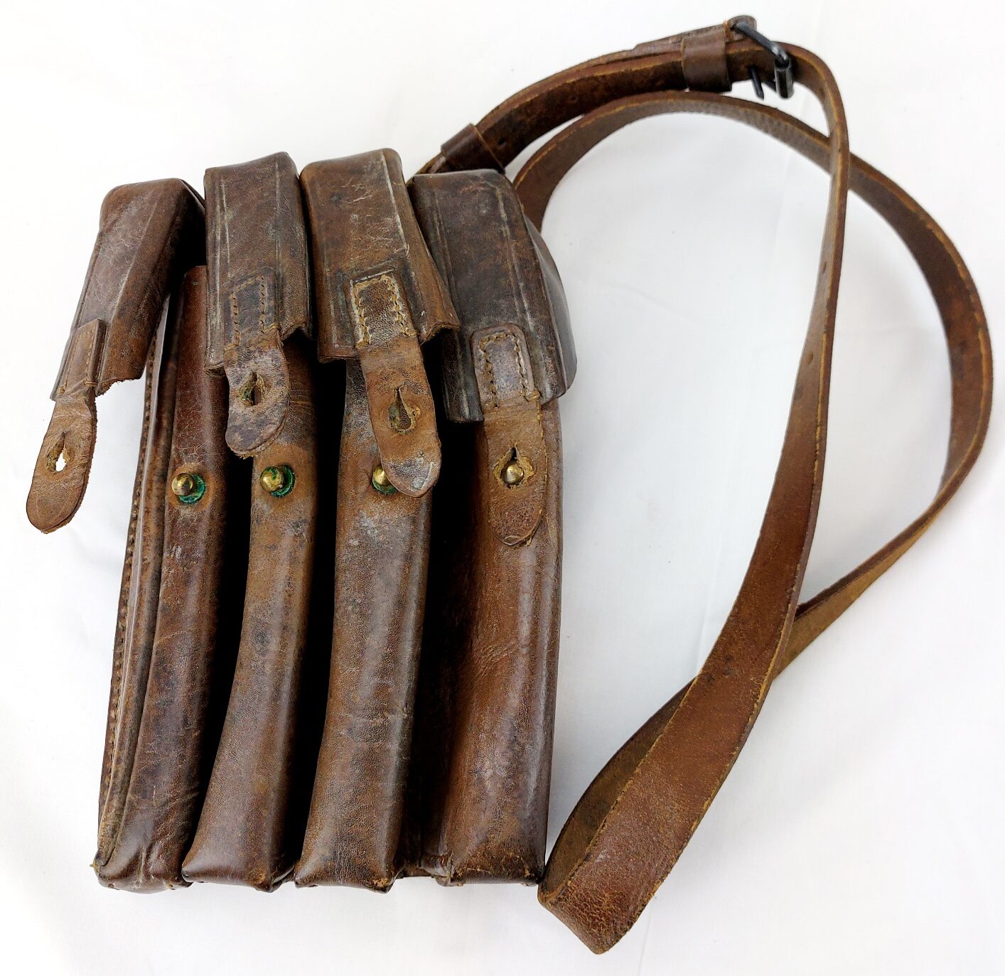 Original WW2-Cold War, Leather Four-Cell SMG Magazine Pouch with Shoulder Strap (1)