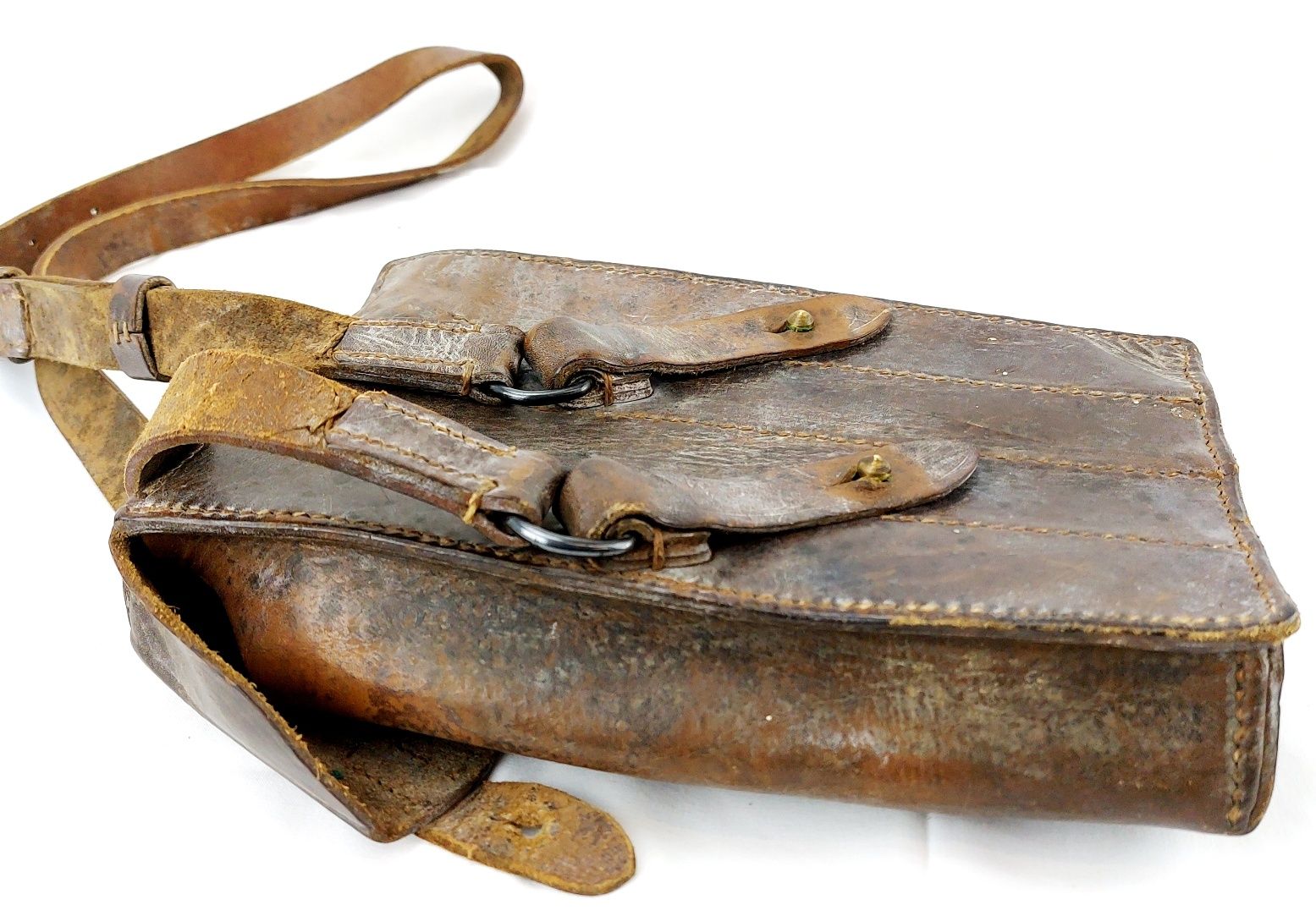 Original WW2-Cold War, Leather Four-Cell SMG Magazine Pouch with Shoulder Strap (7)