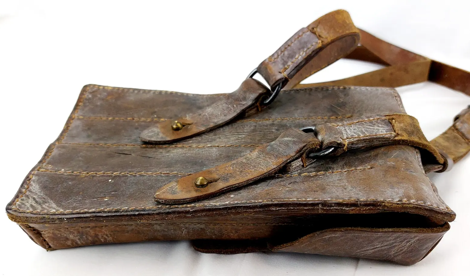 Original WW2-Cold War, Leather Four-Cell SMG Magazine Pouch with Shoulder Strap (8)