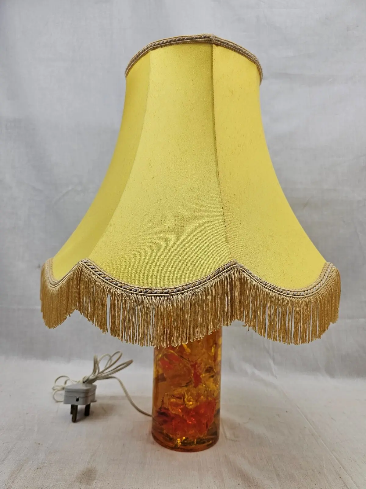 Vintage 1960s Lucite Fractal Resin Lamp 1