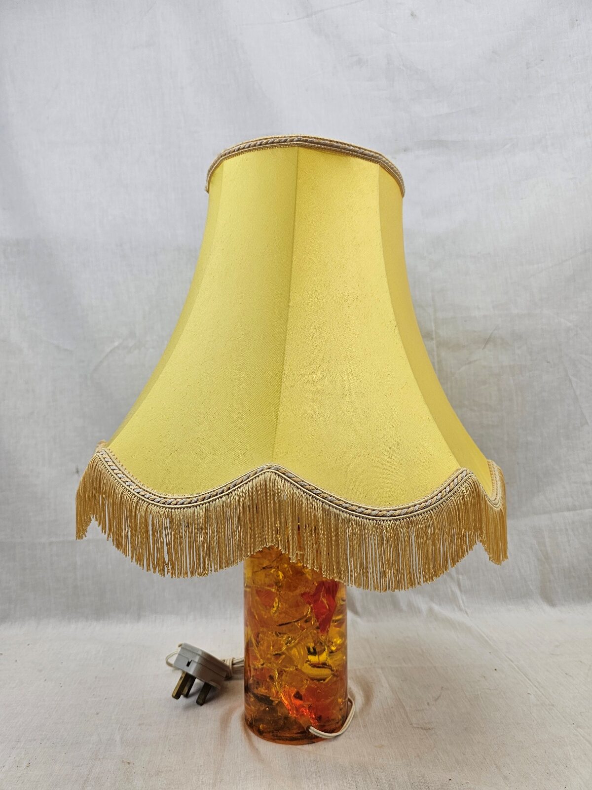 Vintage 1960s Lucite Fractal Resin Lamp 3
