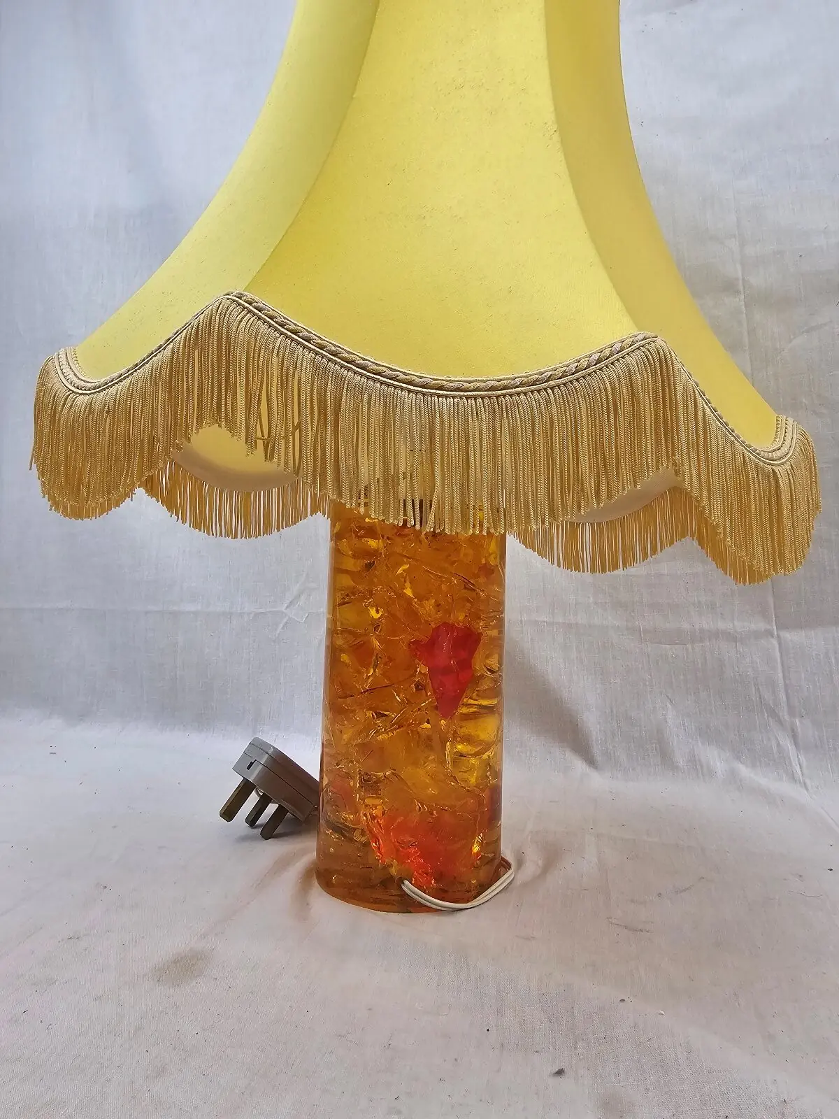Vintage 1960s Lucite Fractal Resin Lamp 4