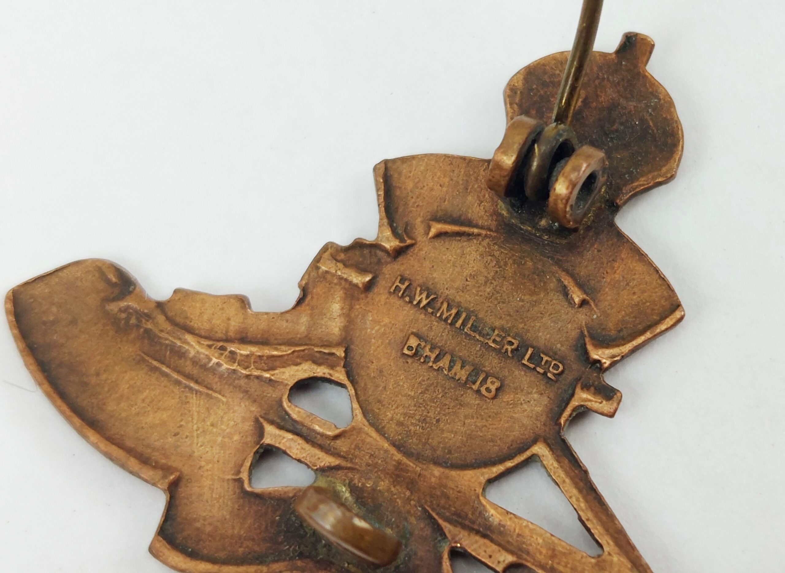 WW1 Enameled Royal Artillery Sweetheart Badge 4