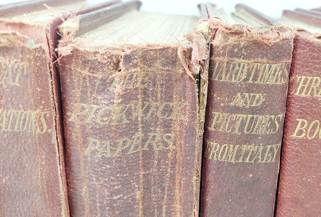 17 Vols Of Charles Dickens Published In 1868 By Chapman 4