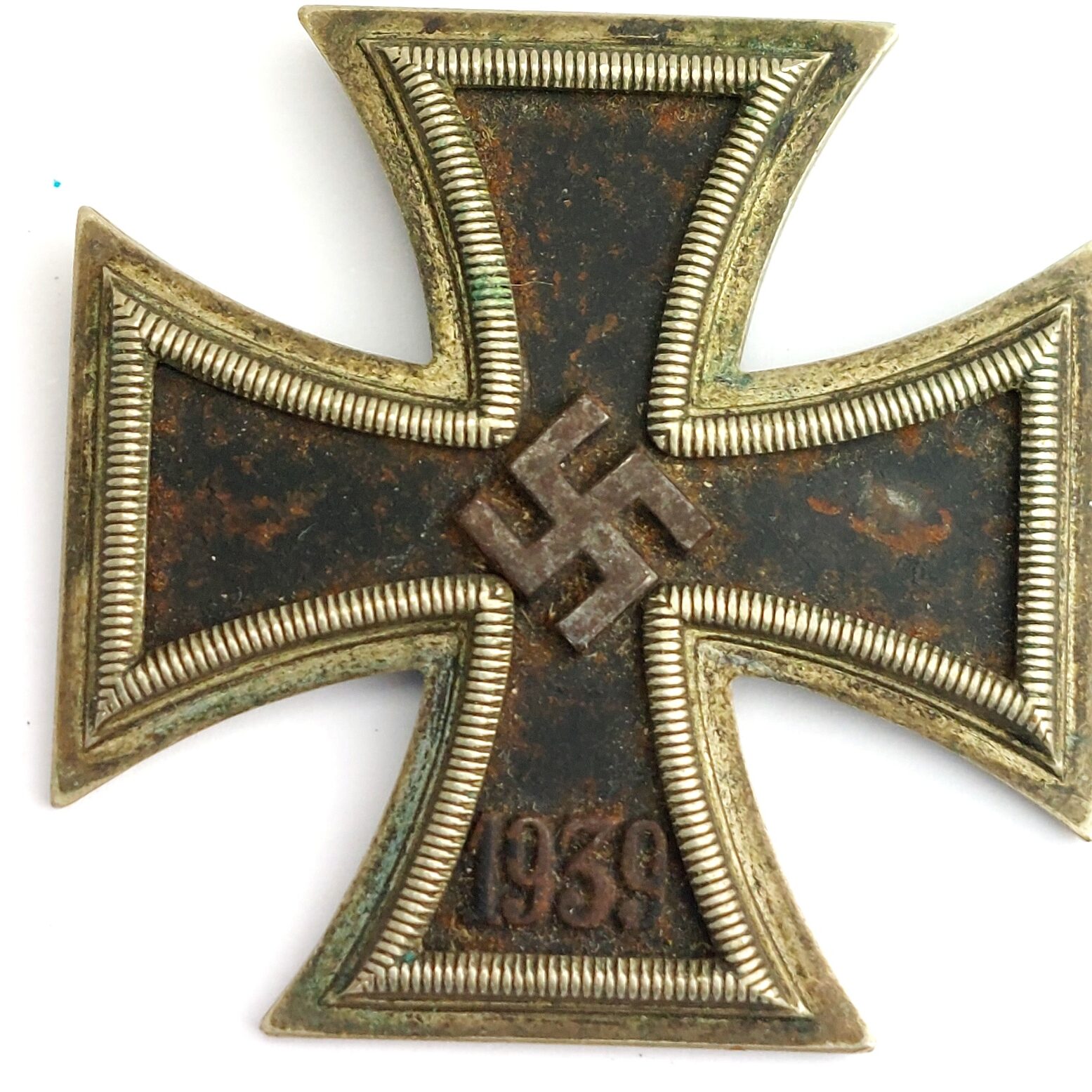 German, WW2 – Iron Cross 1st Class (Eisernes Kreuz 1. Klasse), c (2)