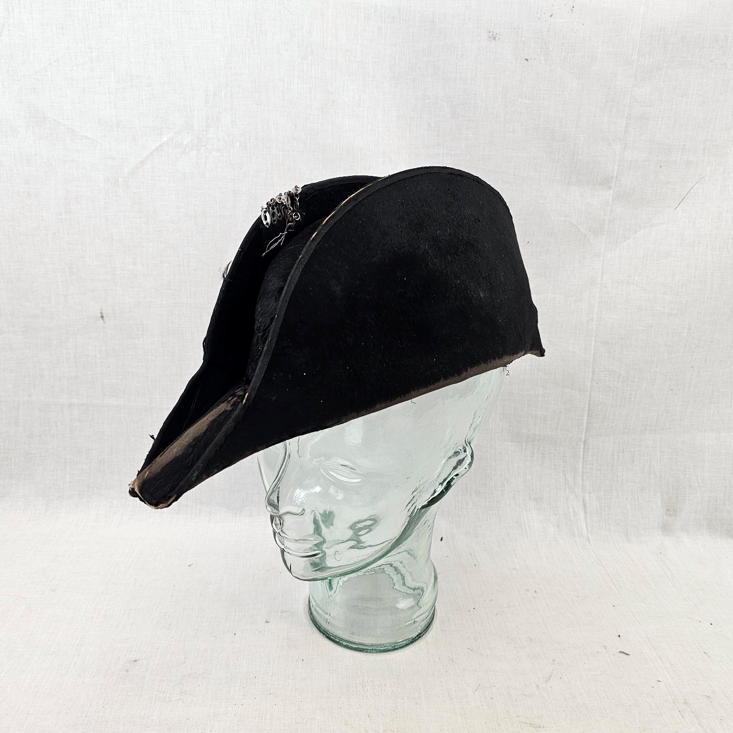 Victorian Court Cocked Hat And Japanned Tin Case 4