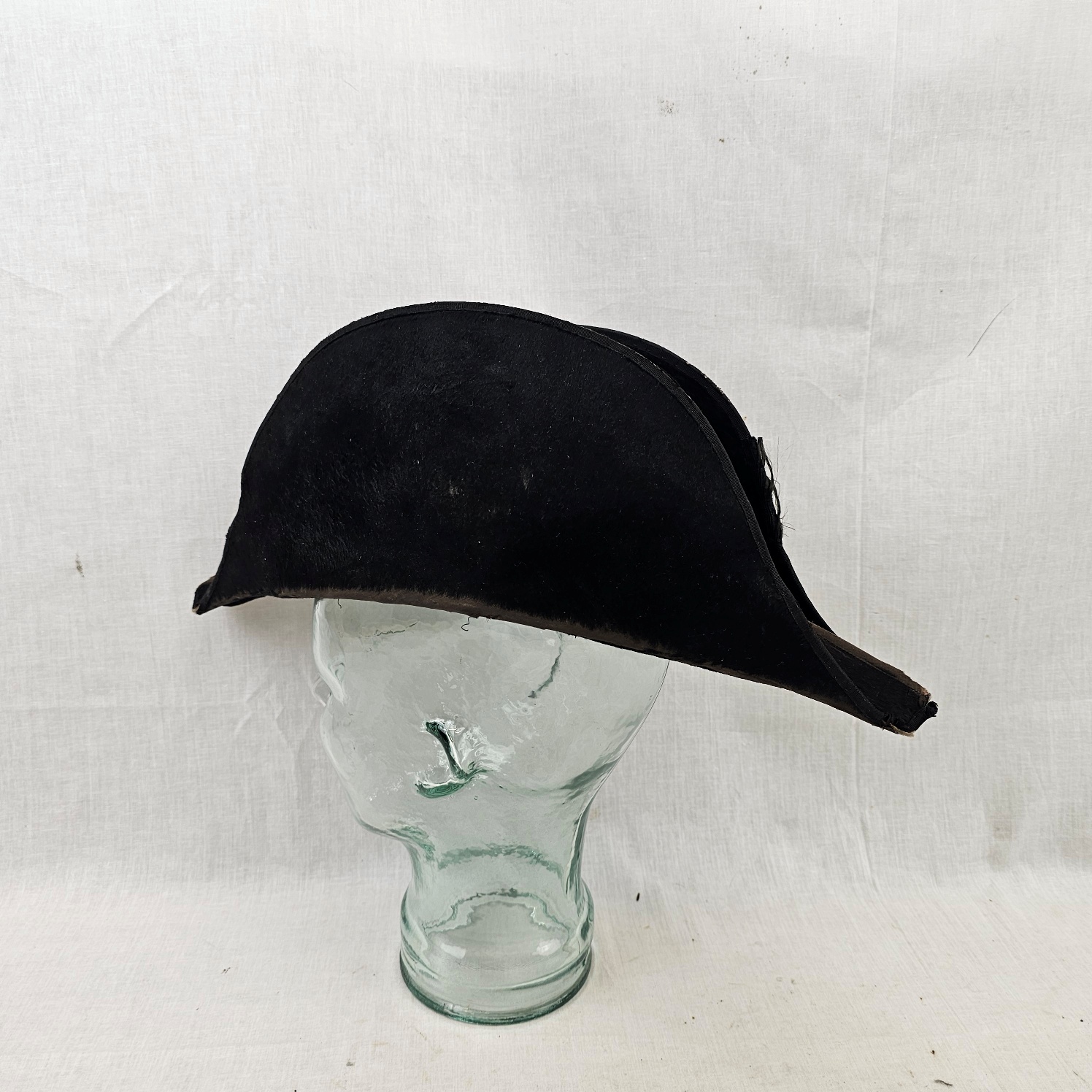 Victorian Court Cocked Hat And Japanned Tin Case 5