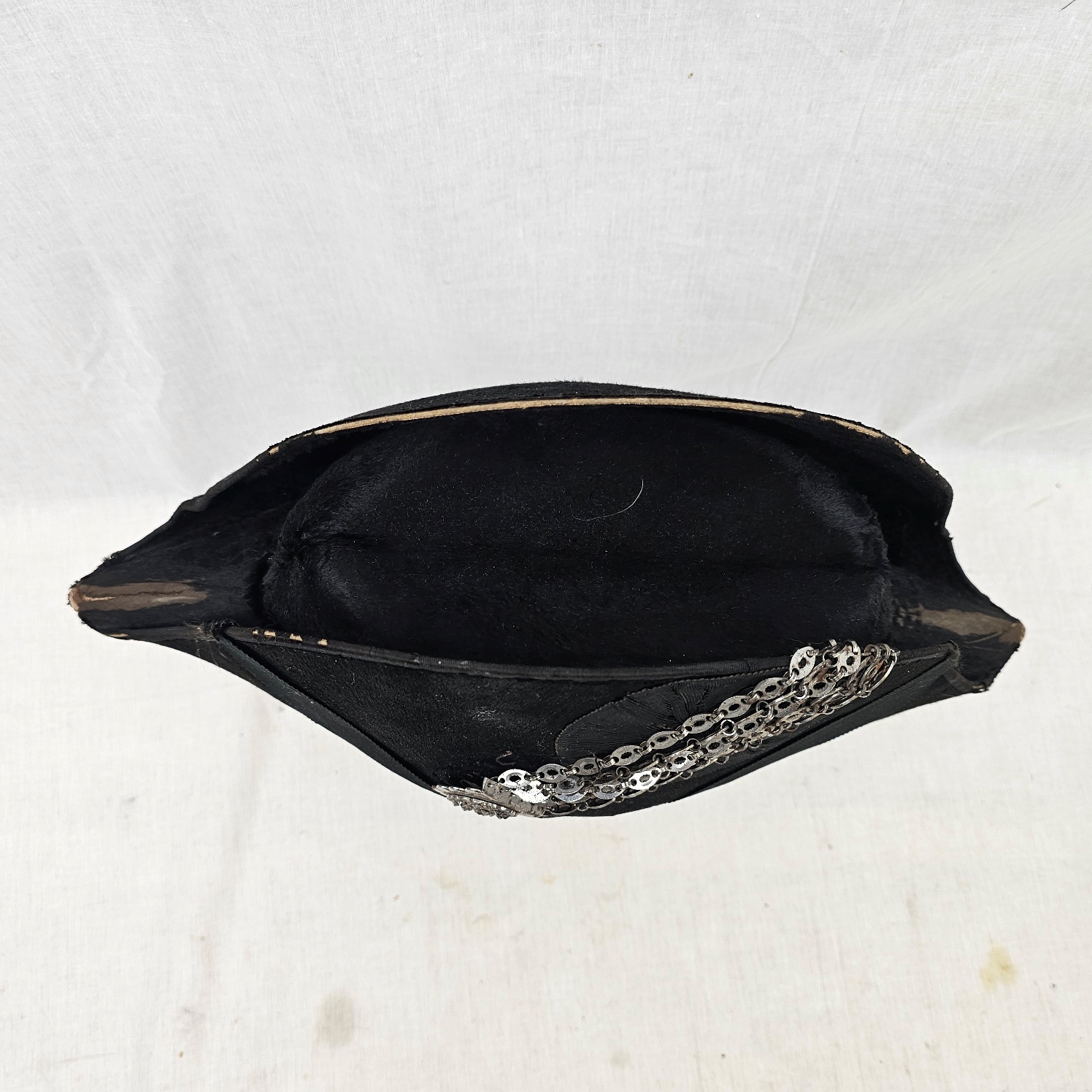 Victorian Court Cocked Hat And Japanned Tin Case 7