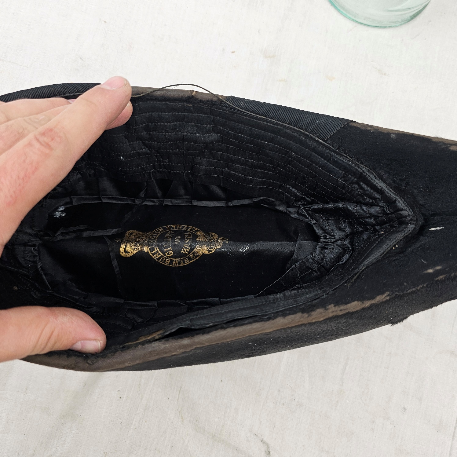 Victorian Court Cocked Hat And Japanned Tin Case 9