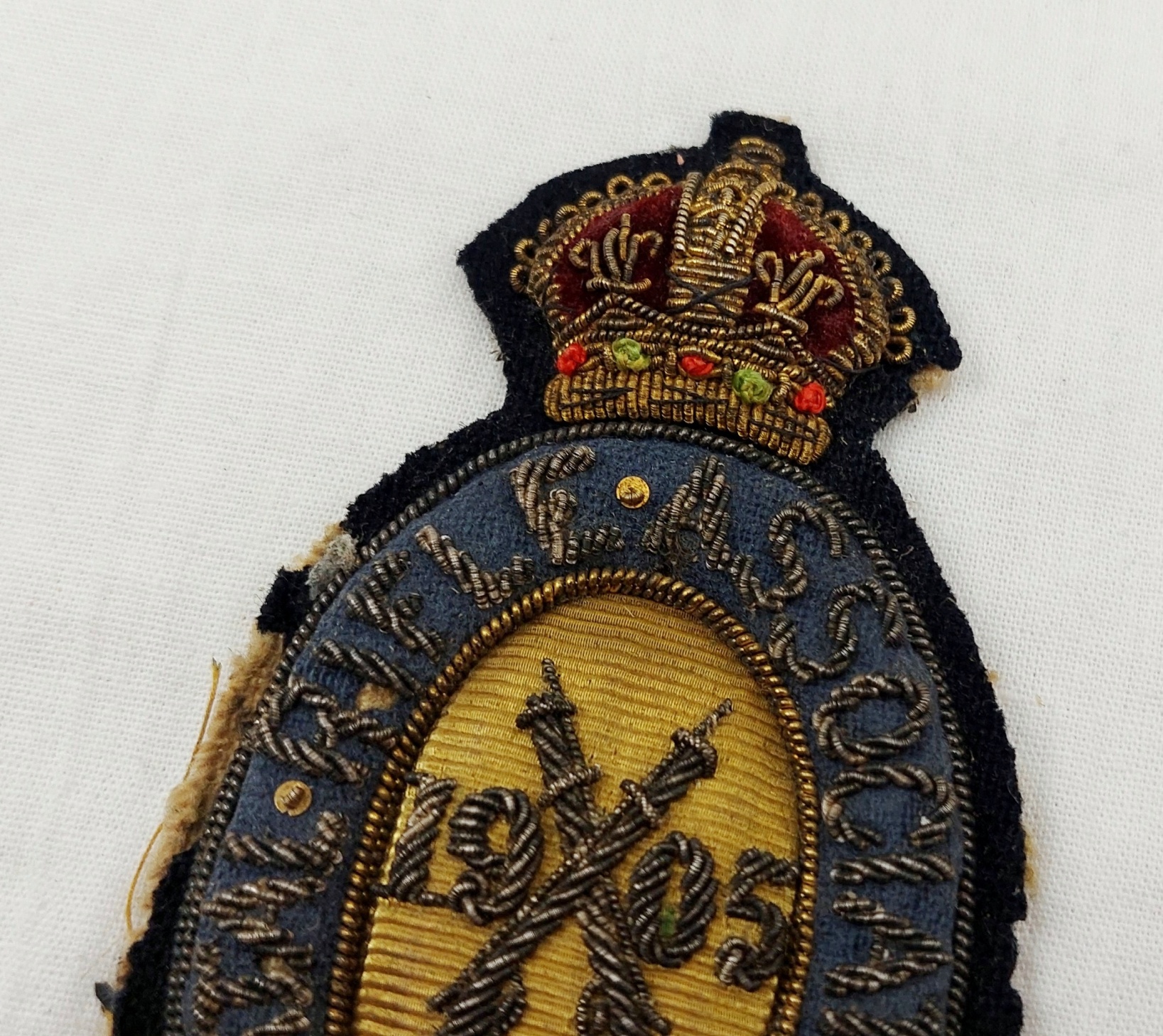 1905 Kings Crown Natal Rifle Association Bullion Badge 2