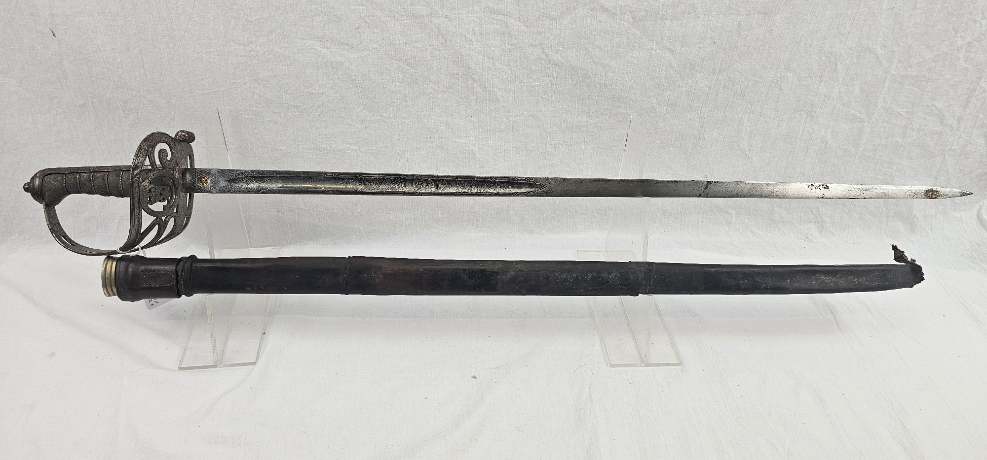 Early 20th Century Edward VII Royal Rifle Sword and Scabbard (1)
