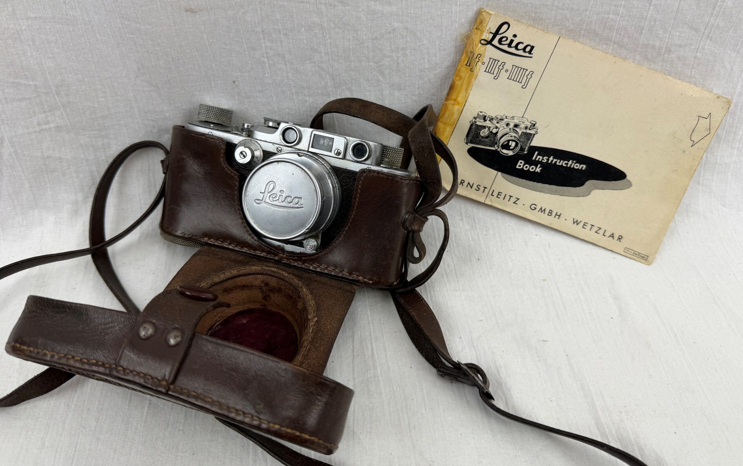 Cased Leica IIIF 35mm Roll Rangefinder Camera With Instructions 4