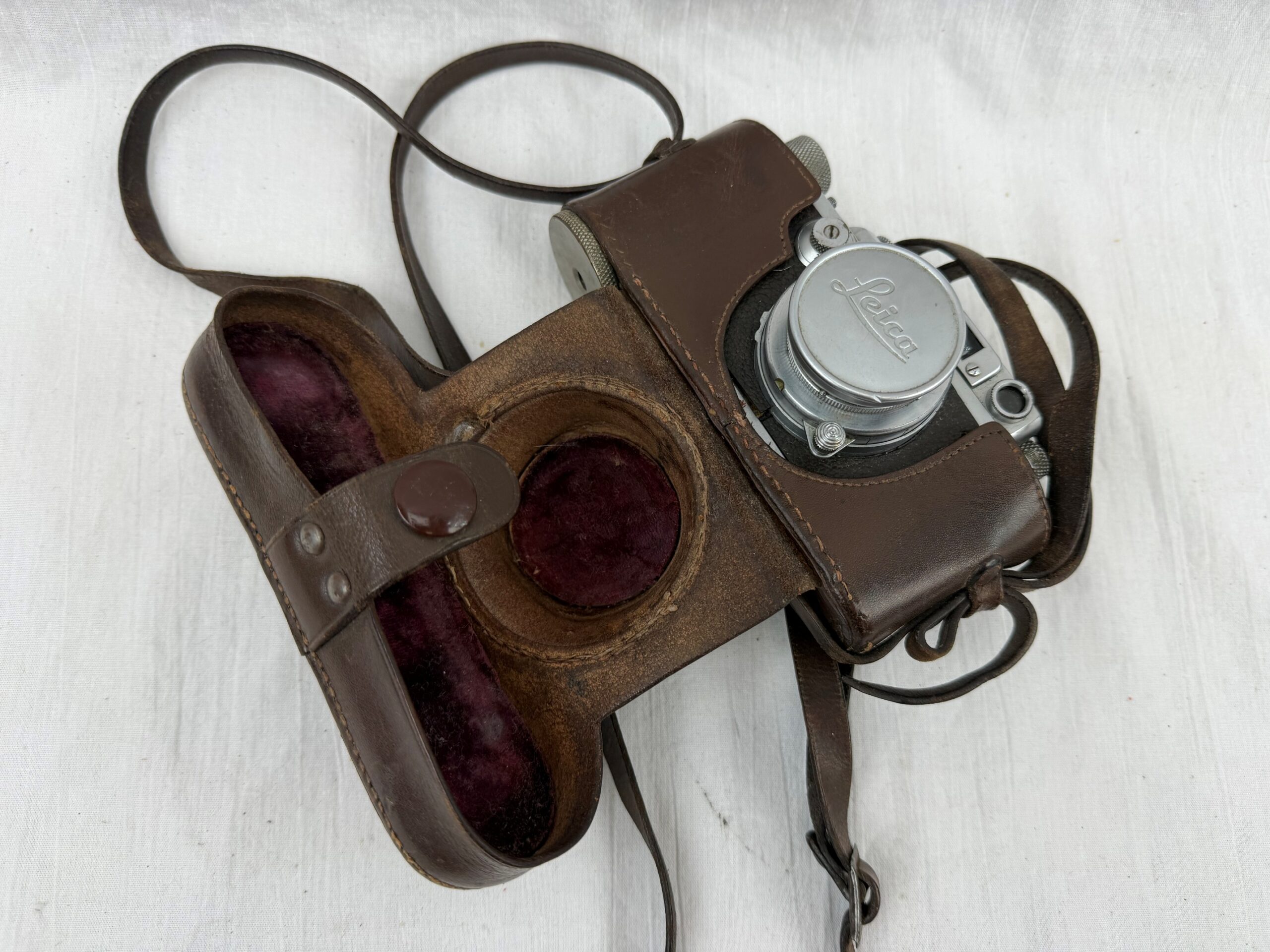 Cased Leica IIIF 35mm Roll Rangefinder Camera With Instructions 5