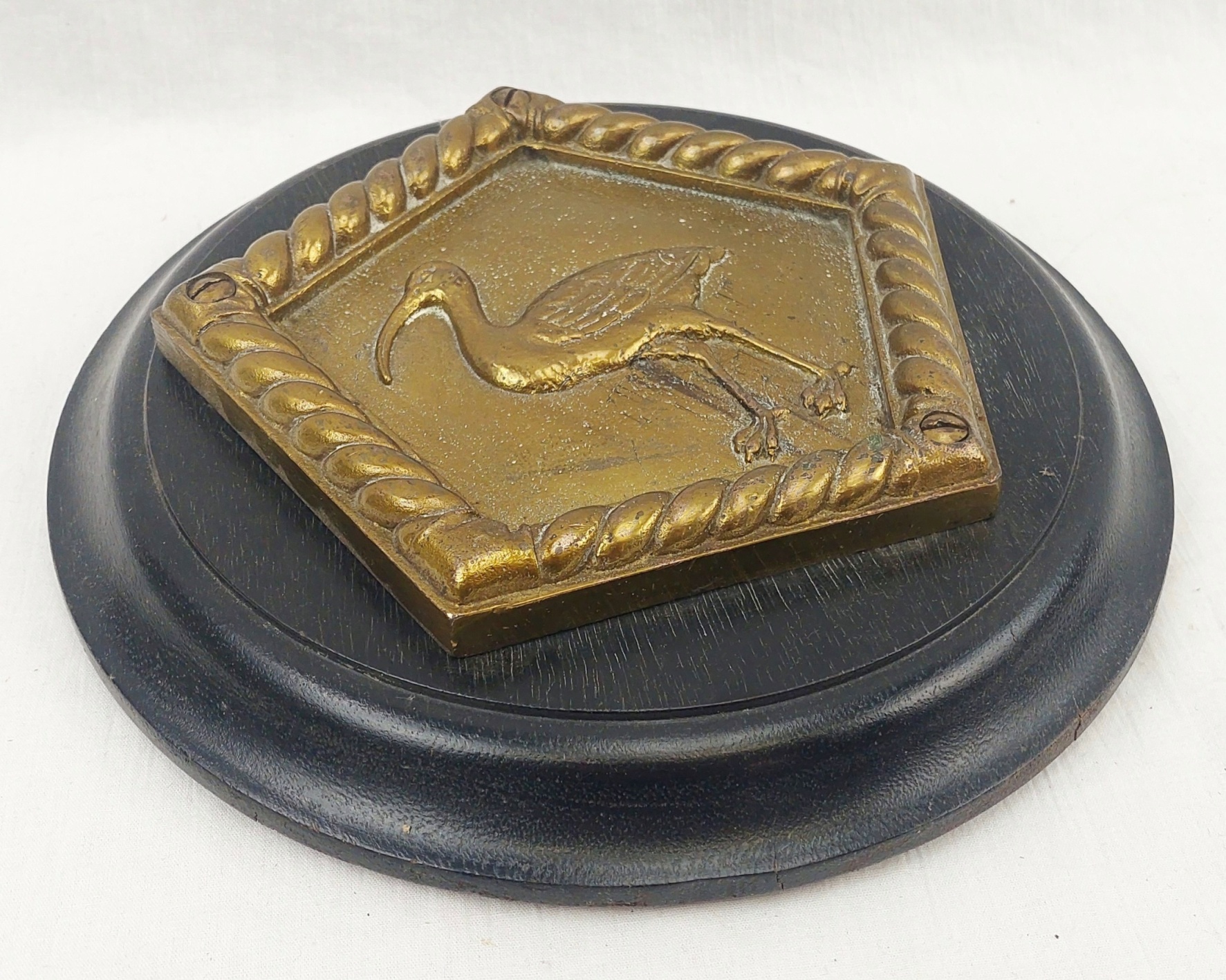 HMS Curlew 1917 C Class Light Cruiser Bronze Boat Badge 4