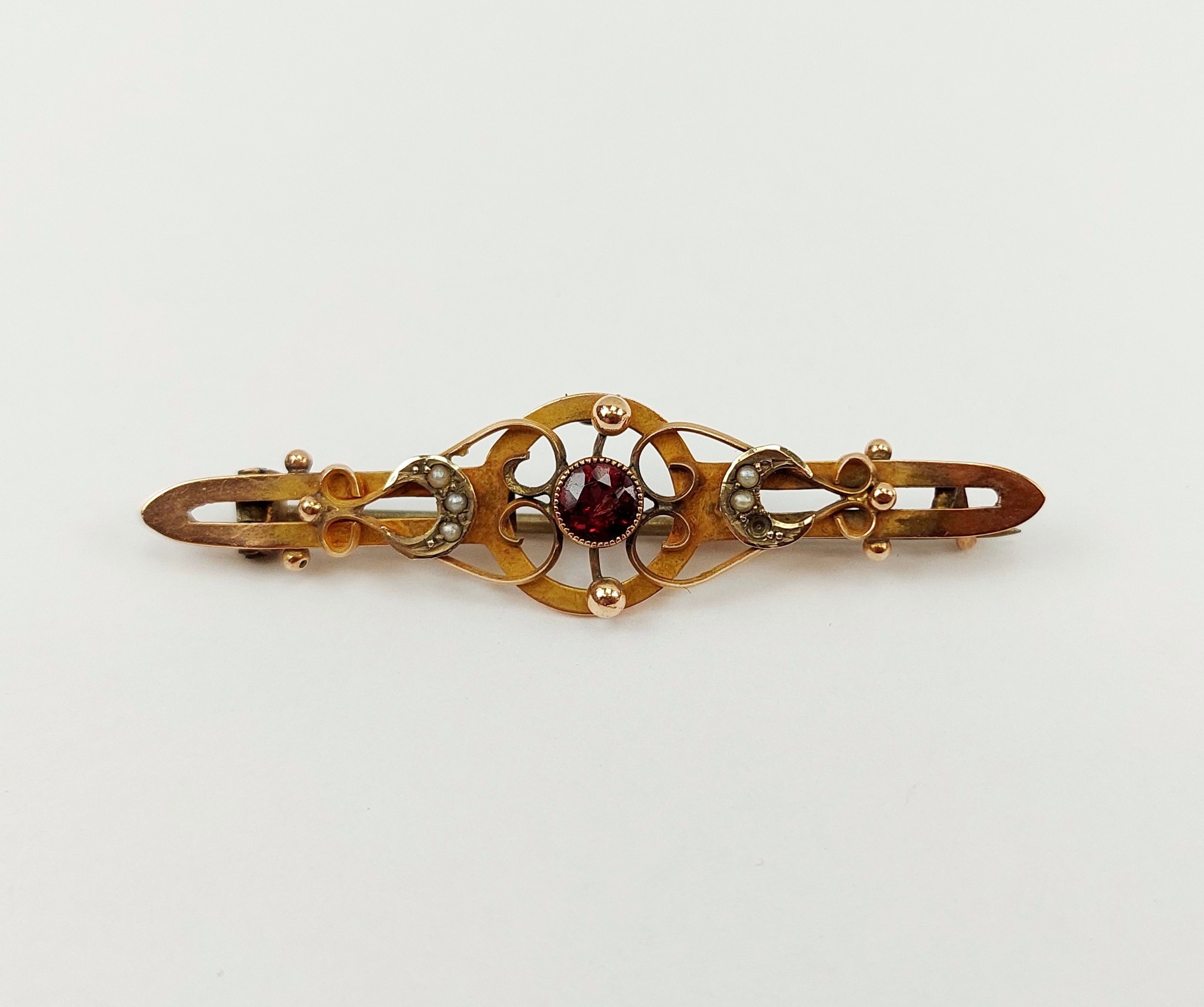 JA_2478222137 - Antique 9ct Gold Garnet & Pearl Brooch (1)