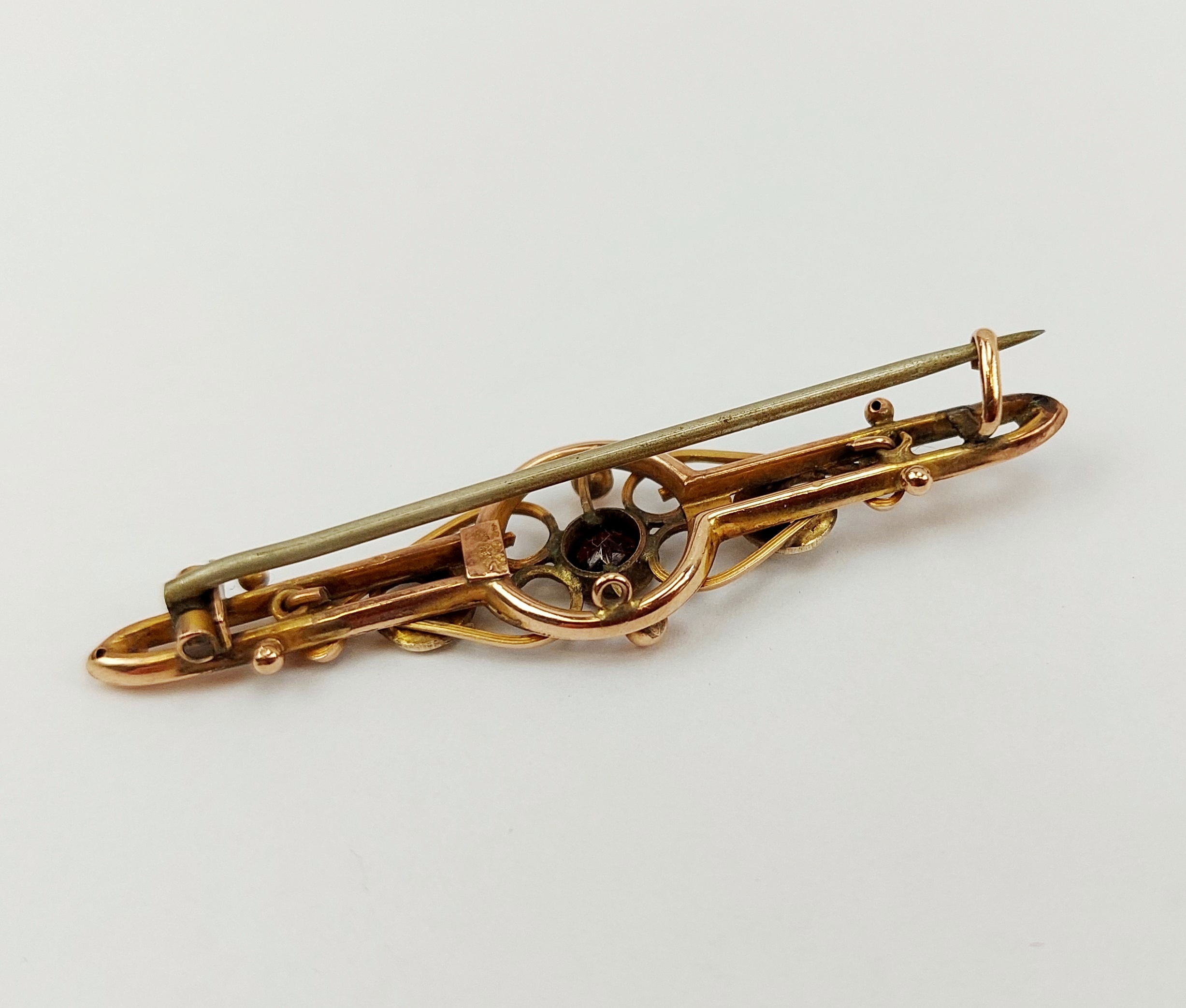 JA_2478222137 - Antique 9ct Gold Garnet & Pearl Brooch (4)