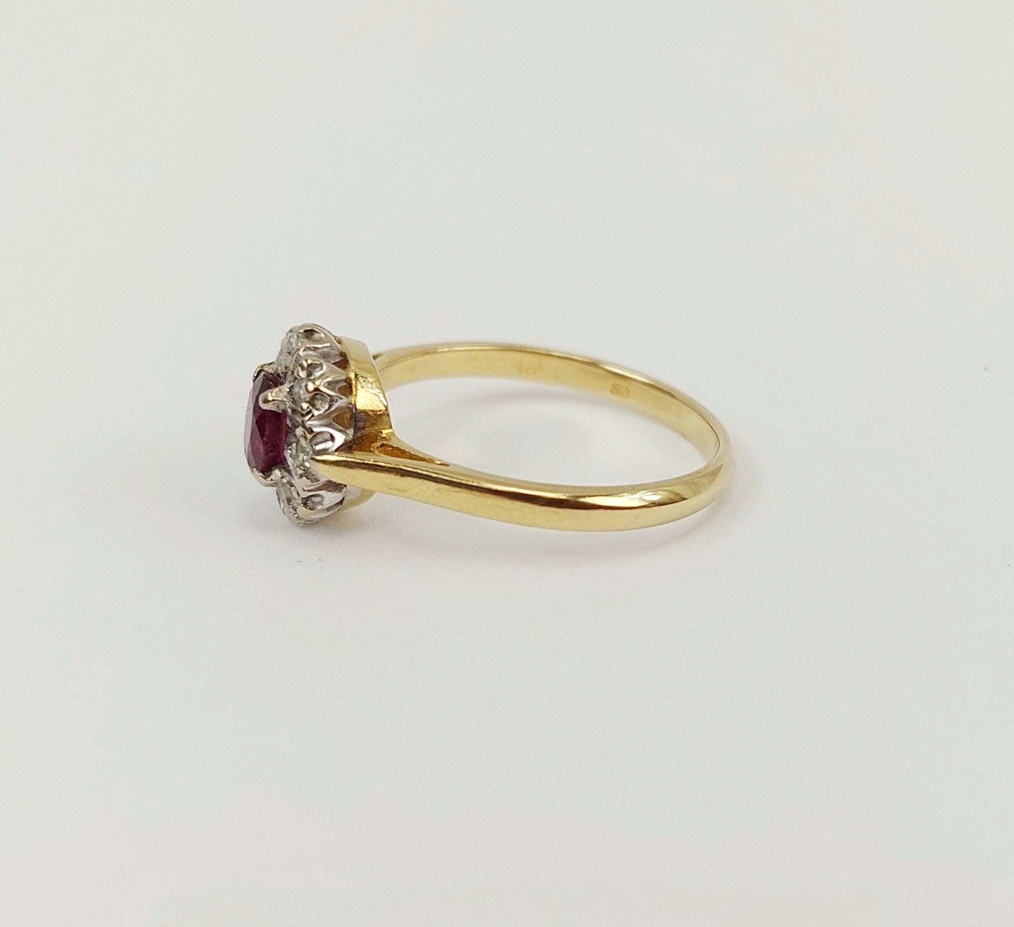JA_8275221668 - 18ct Gold Ruby & Diamond Ring UK Size N, US 6 (2)