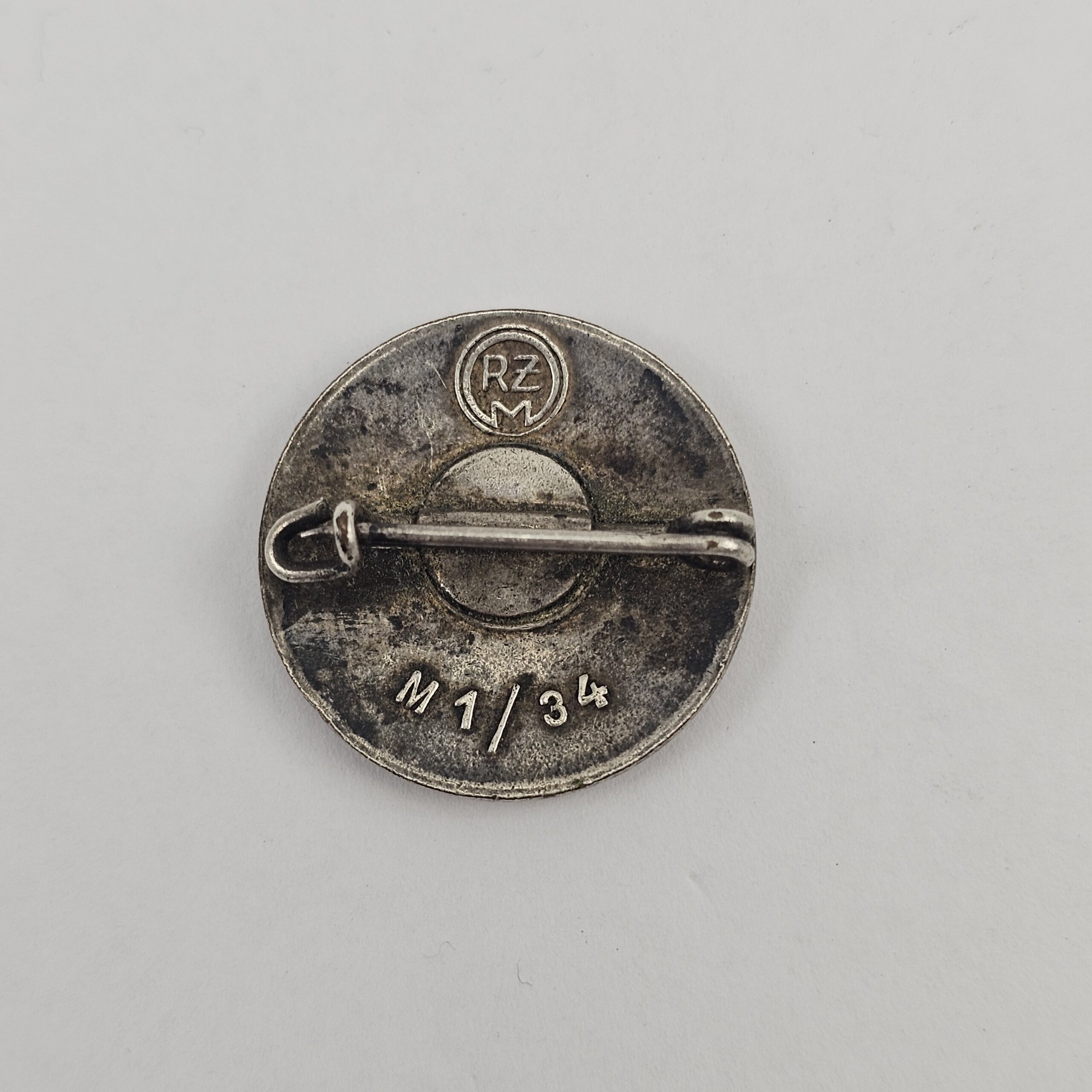 WW2, German, NSDAP Party Badge (National-Sozialistische Deutsche Arbeiterpartei), RZM M1-34 (3)