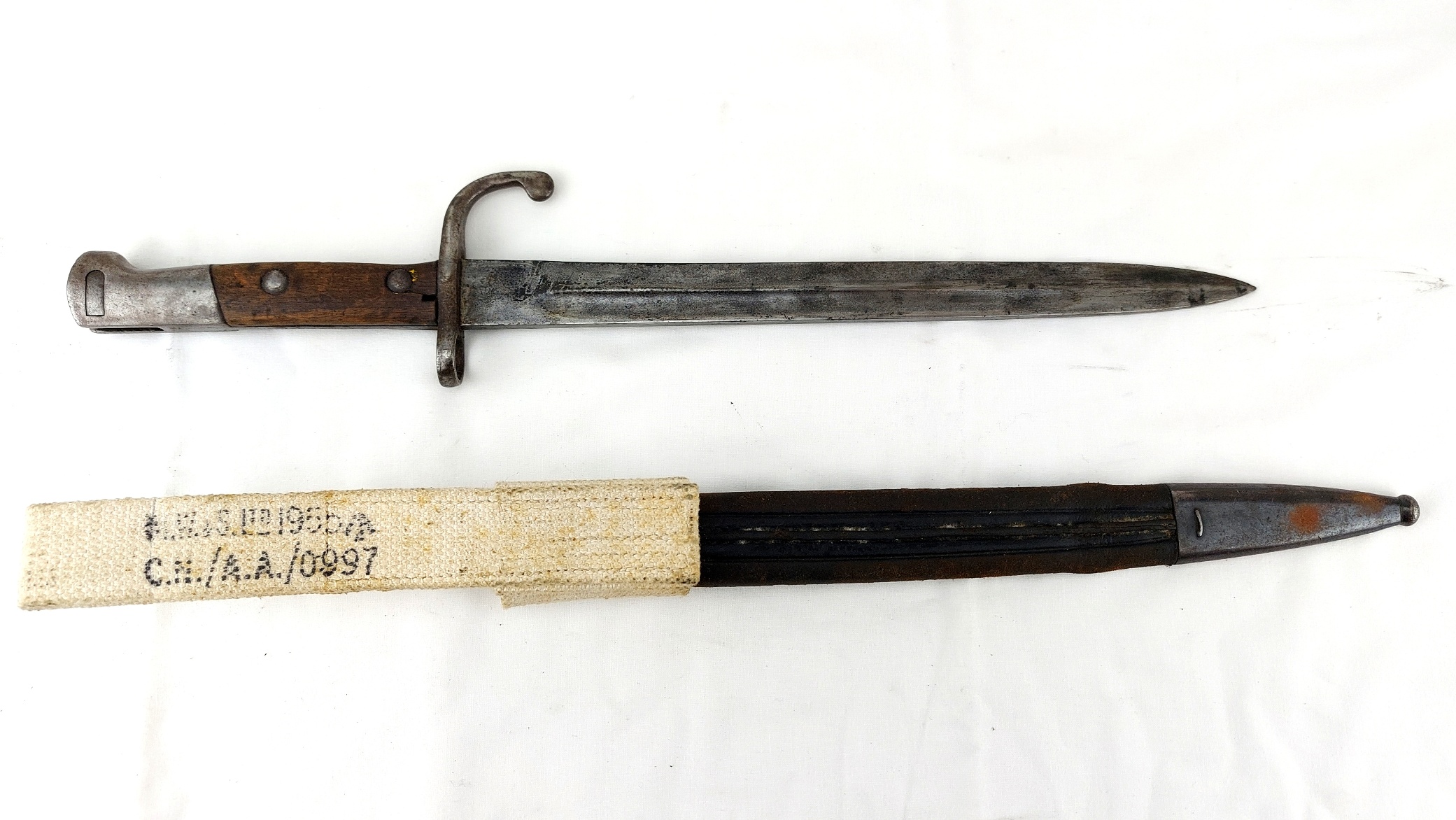 Brazilian, c.1937, M190834 Knife Bayonet with Scabbard & P37 Web Frog (2)