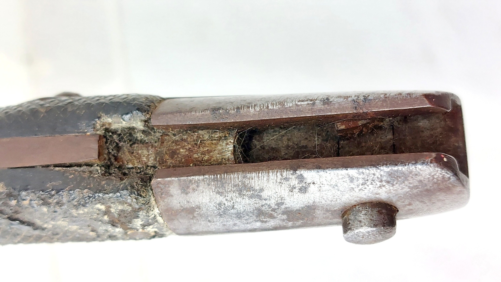 British, c.1856, Pattern 1856 Yataghan Sword Bayonet and Scabbard, Stepped Mortise, for Enfield Two-Band Short Rifle, Volunteer - Commercial Type - Image 10