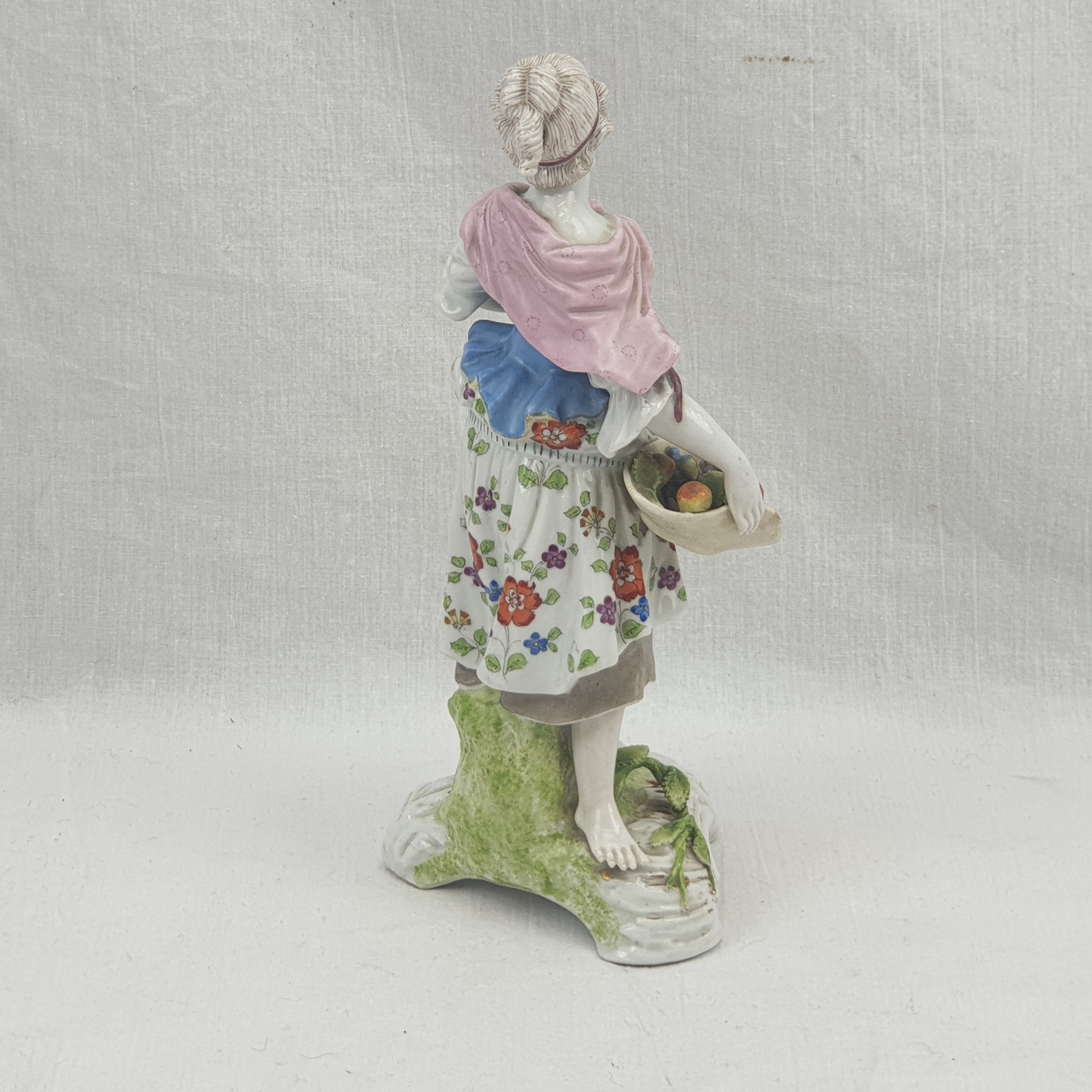 1880s Augustus Rex Porcelain Figurine Of A Lady With Fruit Basket By Helena Wolfsohn 4