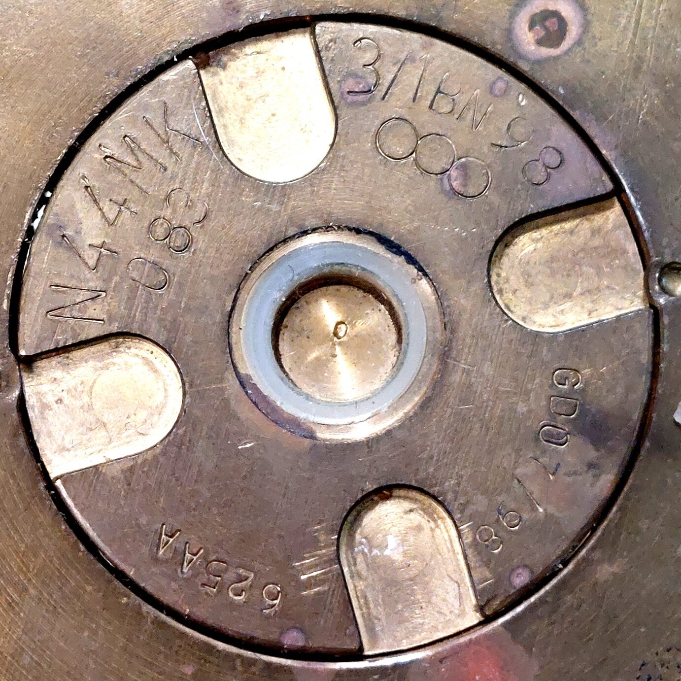 BR6128~1