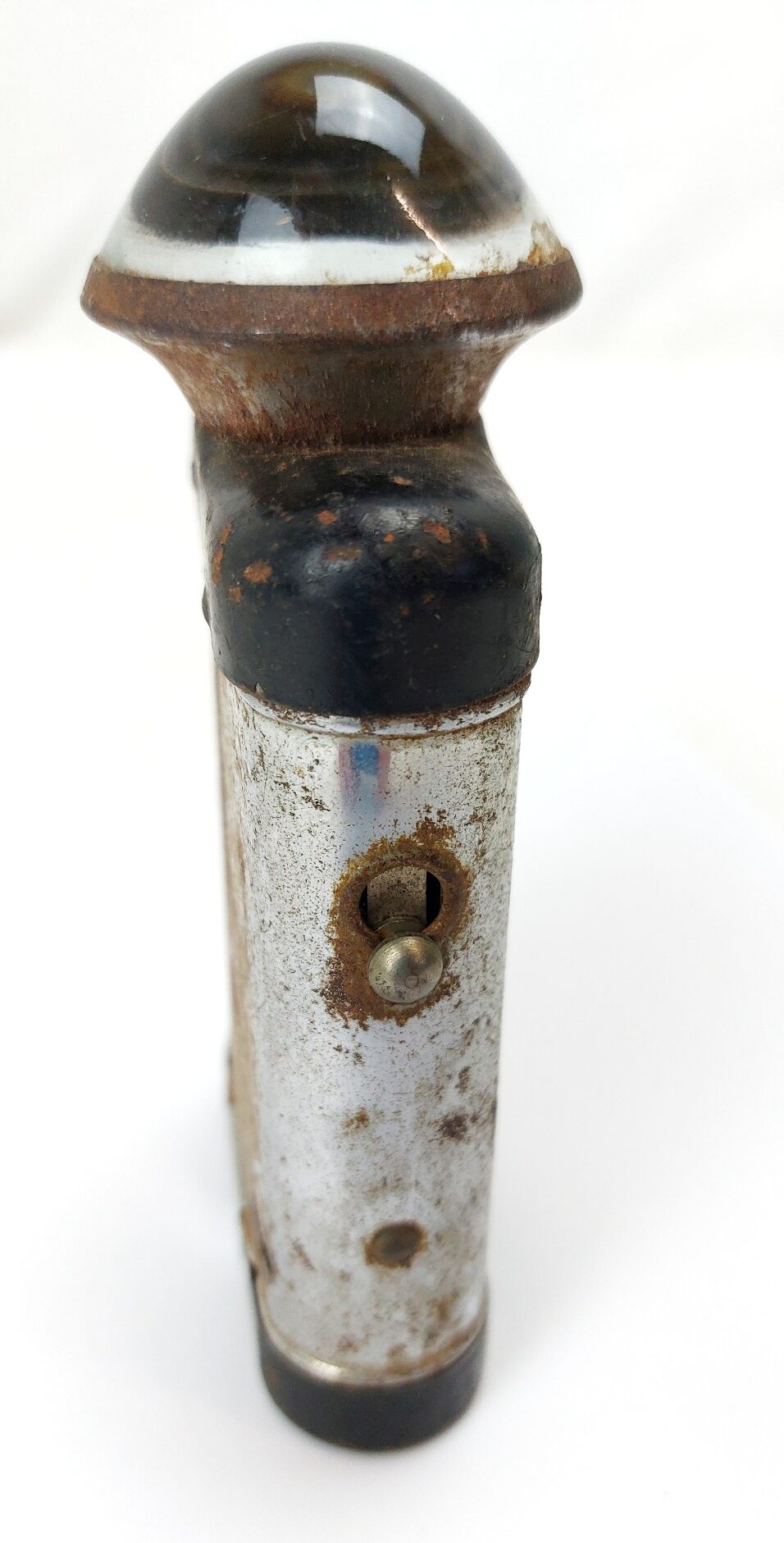 British, WW2 Era, Vidor “Bullseye” Pocket Torch, Made in Great Britain (3)