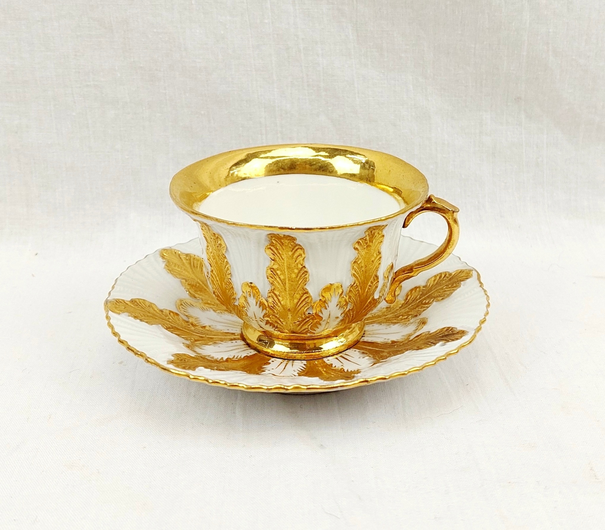 Circa 1880 - 1900 Meissen Acanthus Leaf Porcelain Cup And Saucer 1