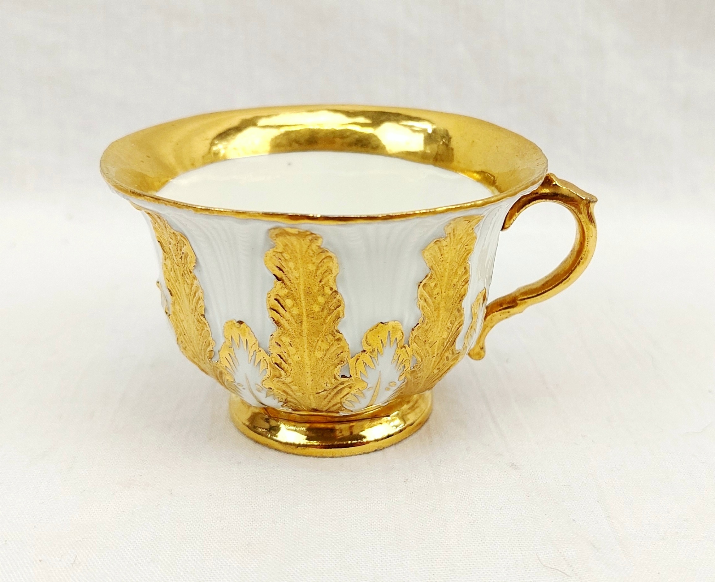 Circa 1880 - 1900 Meissen Acanthus Leaf Porcelain Cup And Saucer 5