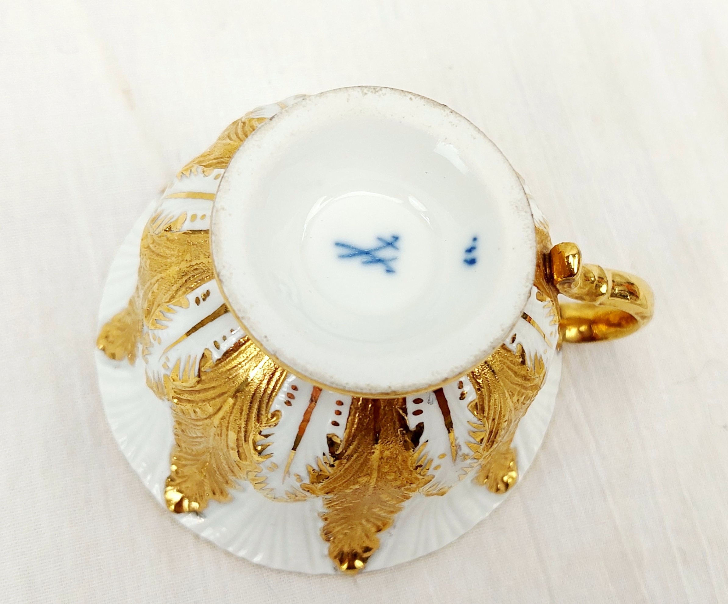 Circa 1880 - 1900 Meissen Acanthus Leaf Porcelain Cup And Saucer 9