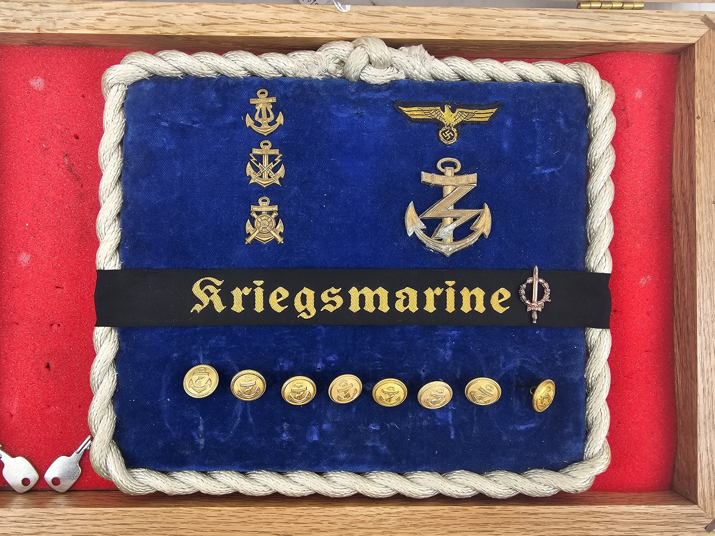 Framed Display Of WW2 German Kriegsmarine Buttons Badges Etc 5