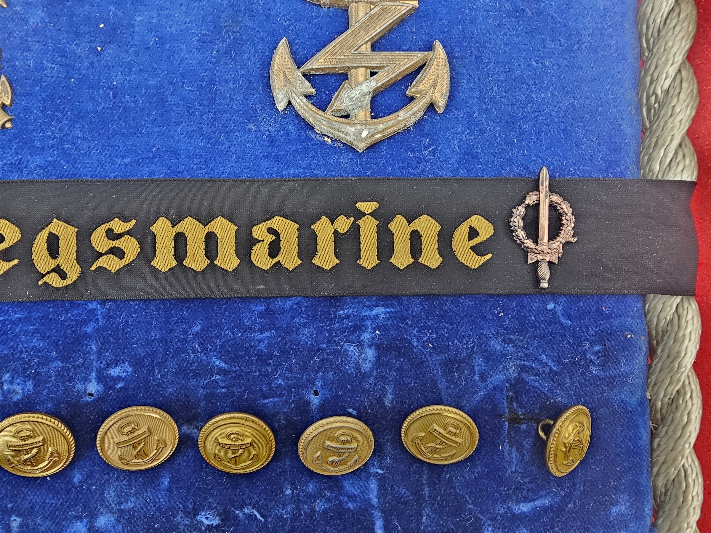 Framed Display Of WW2 German Kriegsmarine Buttons Badges Etc 7