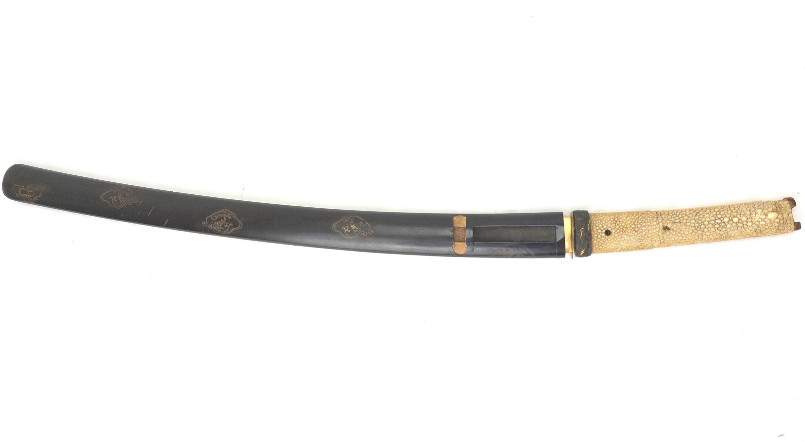 Japanese, Edo Period Wakizashi (Incomplete) with Decorated Koshirae, Stingray Skin Tsuka and Lacqu (33)