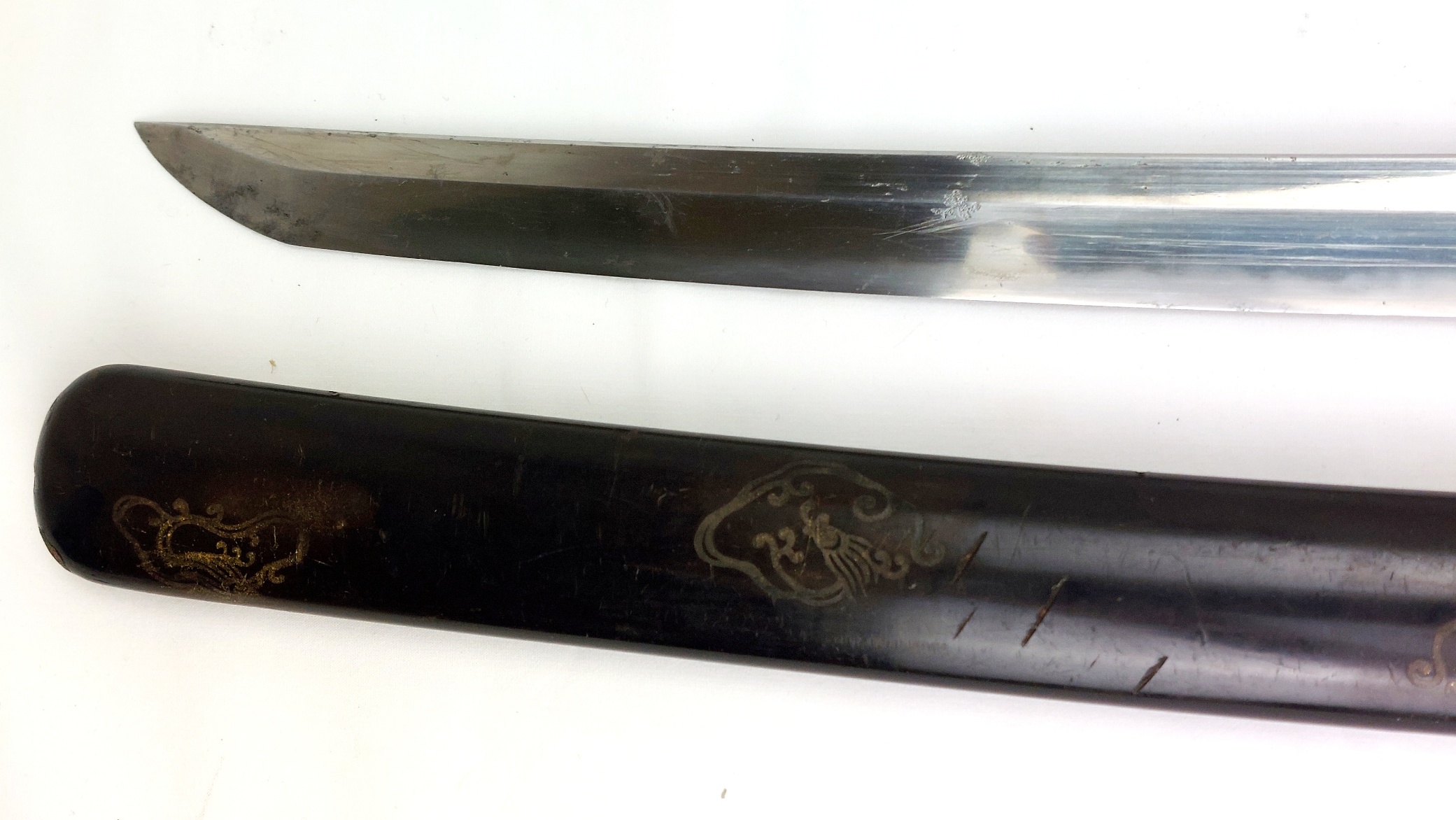 Japanese, Edo Period Wakizashi (Incomplete) with Decorated Koshirae, Stingray Skin Tsuka and Lacqu (37)