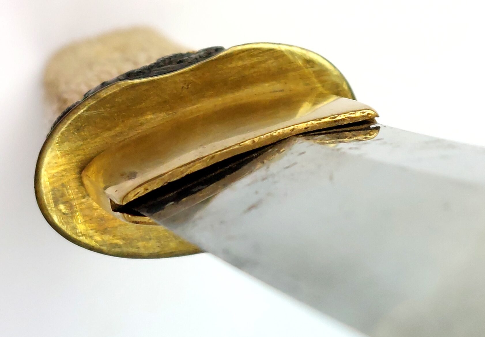 Japanese, Edo Period Wakizashi (Incomplete) with Decorated Koshirae, Stingray Skin Tsuka and Lacqu (7)