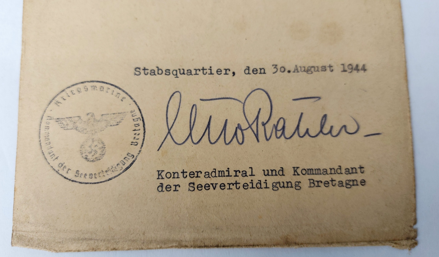 German, WW2, Iron Cross 2nd Class 1939 (Eisernes Kreuz II. Klasse) with Named Kriegsmarine Award Citation, Maker Marked “22” – Boerger & Co., Berlin - Image 11
