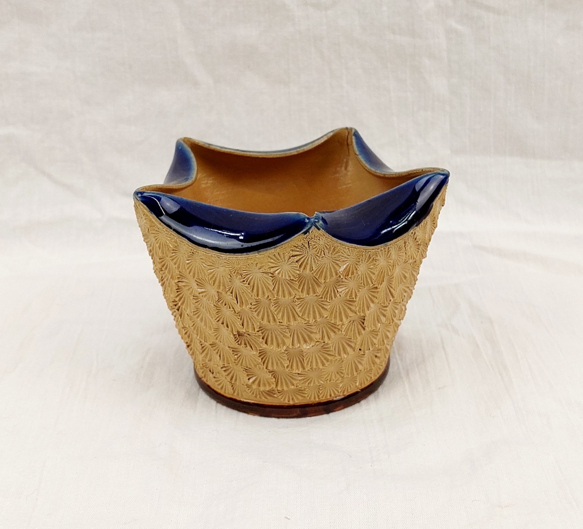 c1880 Doulton Lambeth Frilled Pot 1