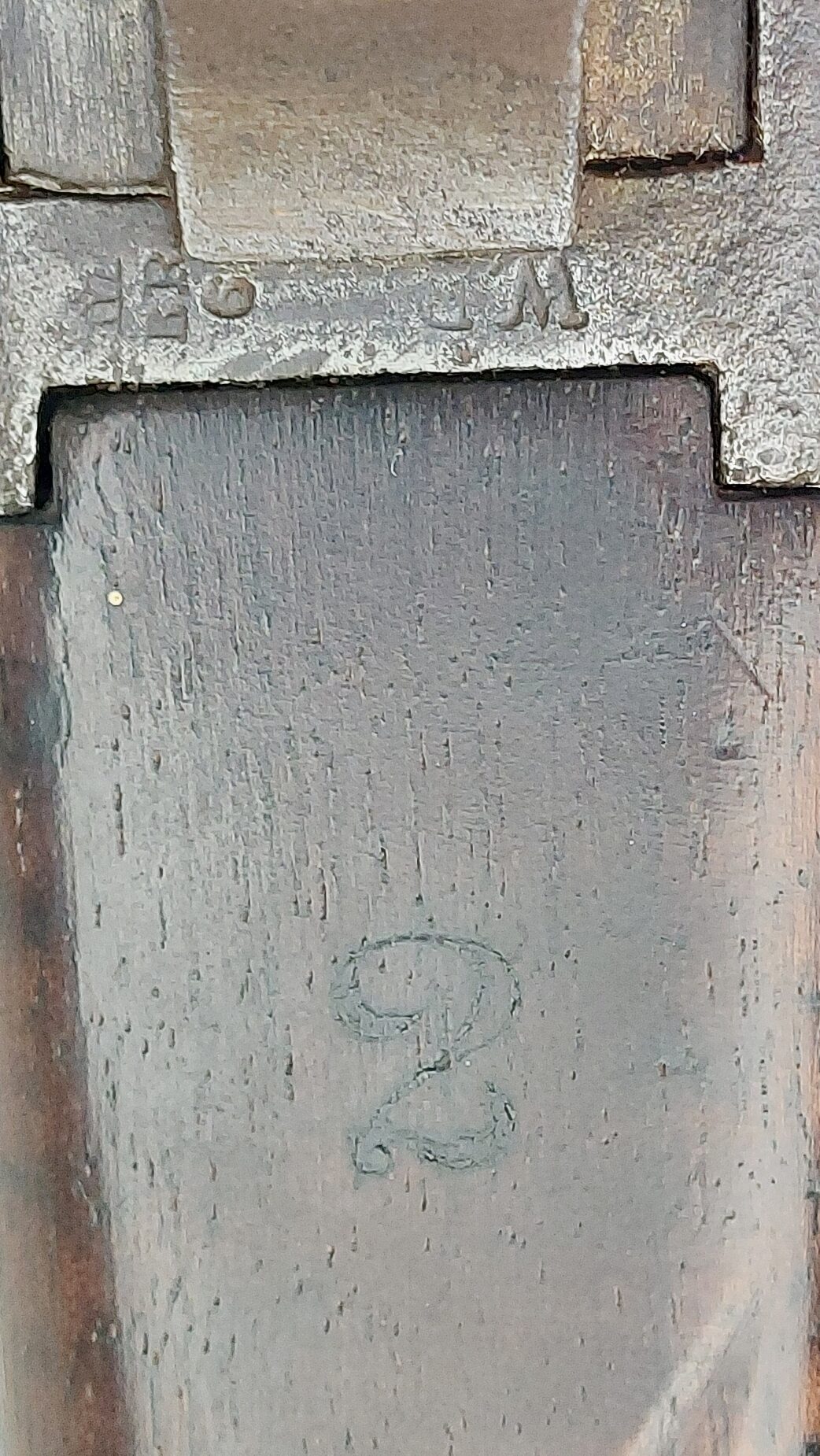 BR7937~1