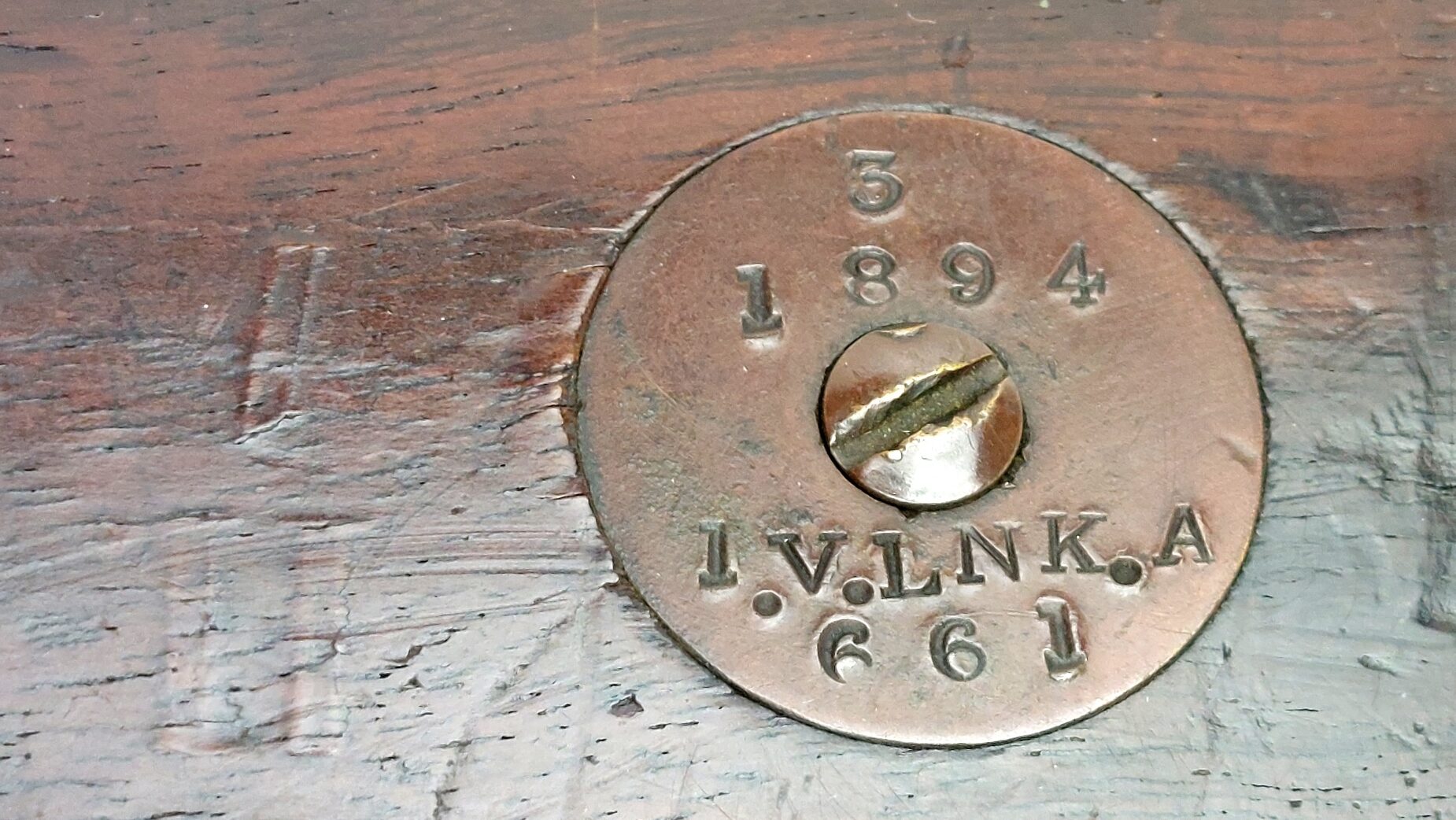 BR8B77~1