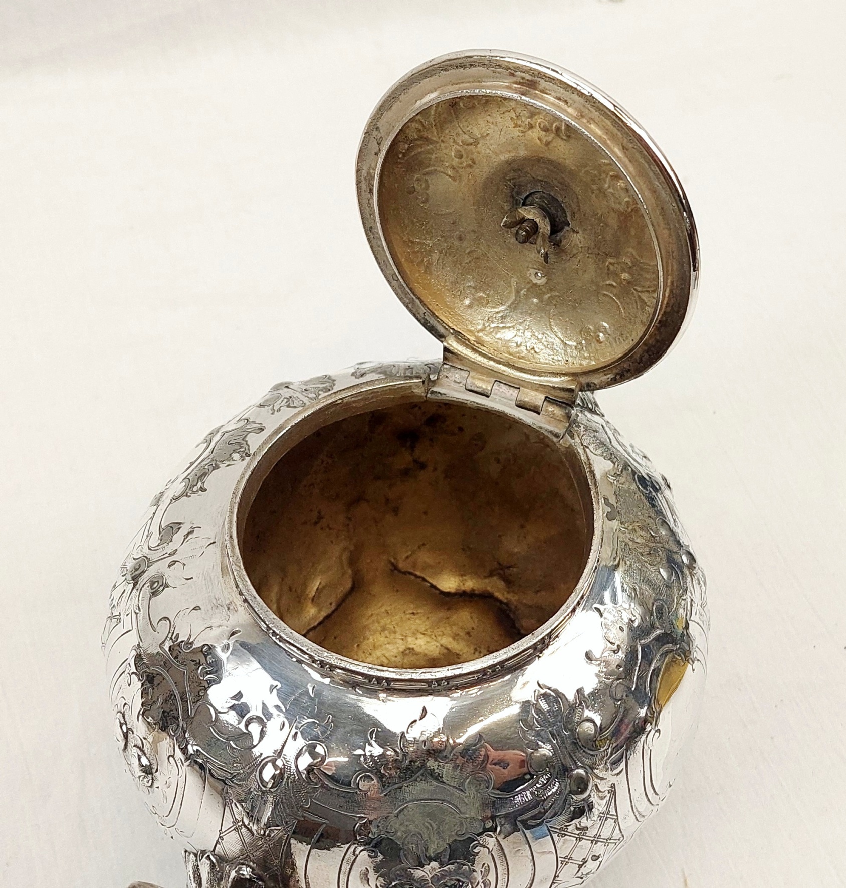 JA_7245243533 - Victorian Silver Plated Teapot by Skinner & Co (15)