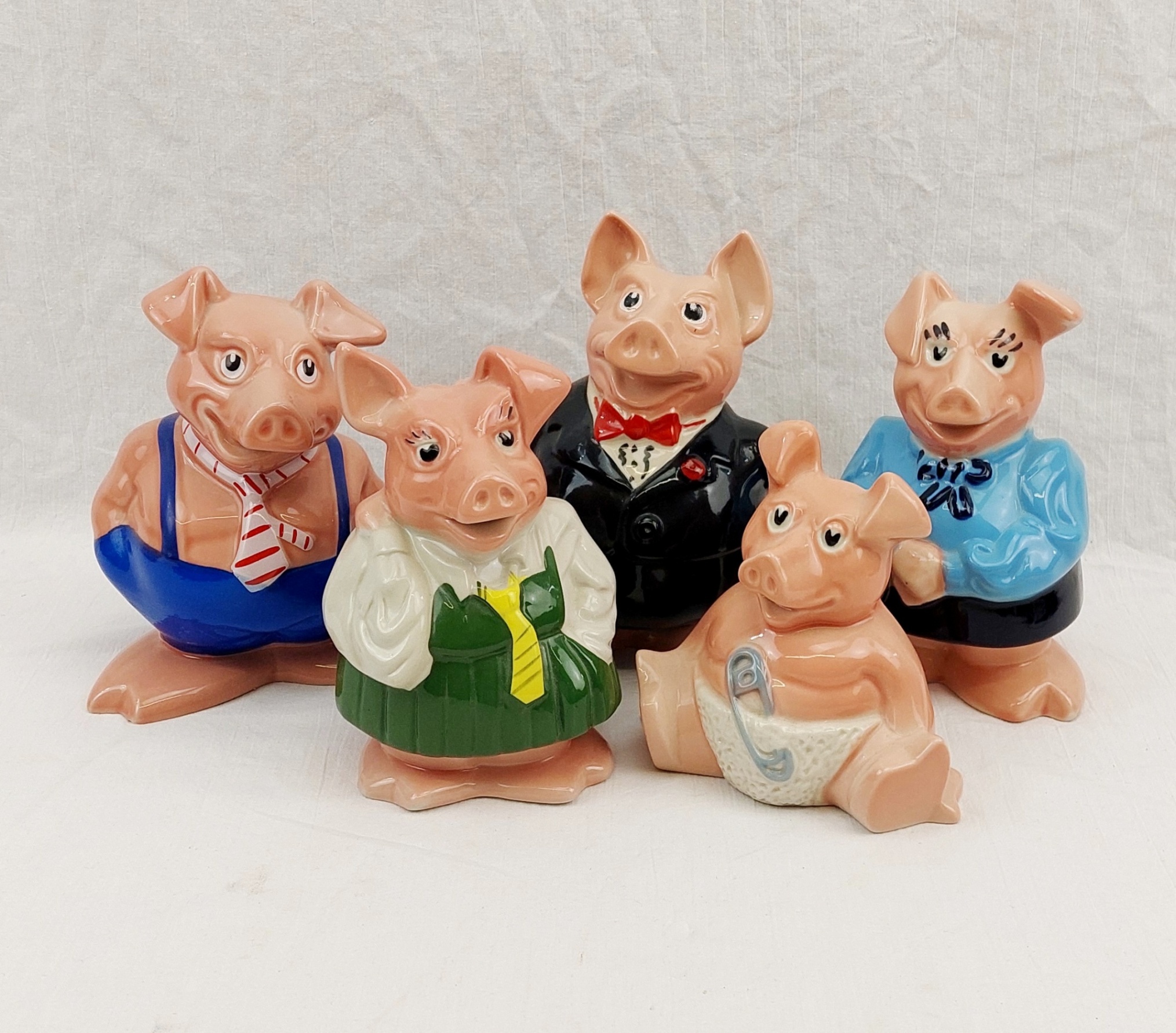 Set OF 5 NatWest Bank Pigs With Stoppers 1