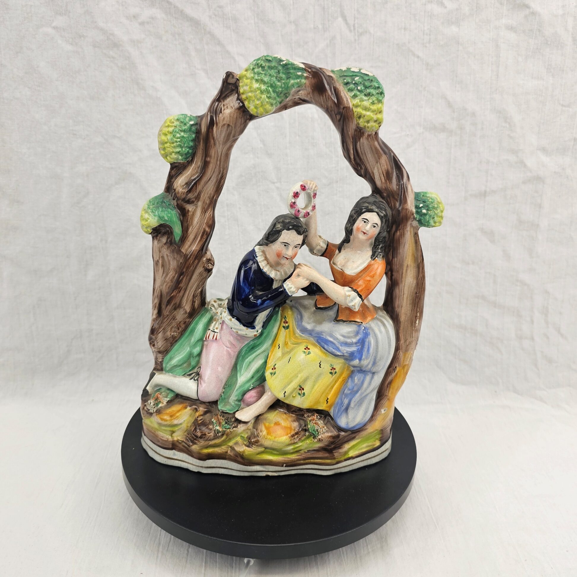 Staffordshire Courting Couple In An Arbour (1)
