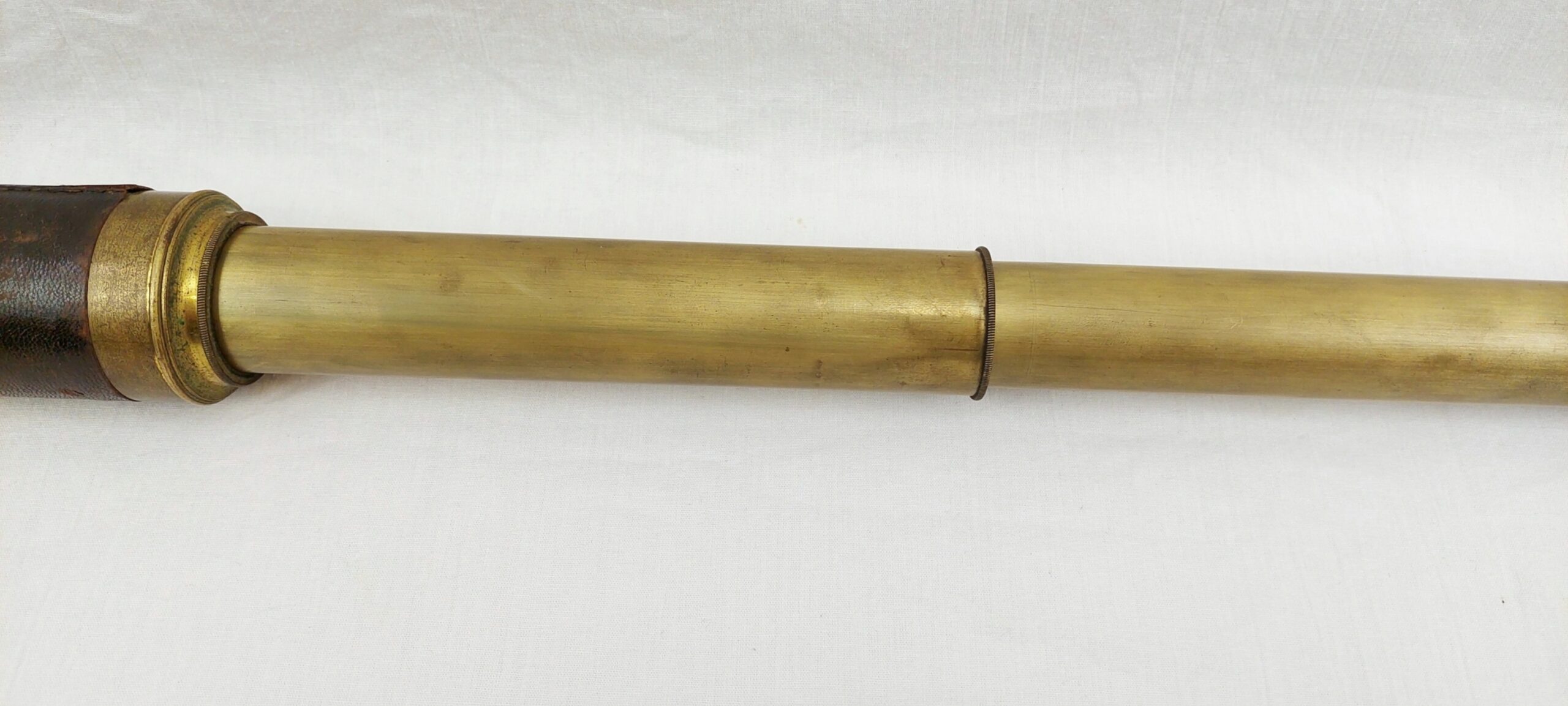 Victorian 3 Draw Leather Bound Brass Telescope 3