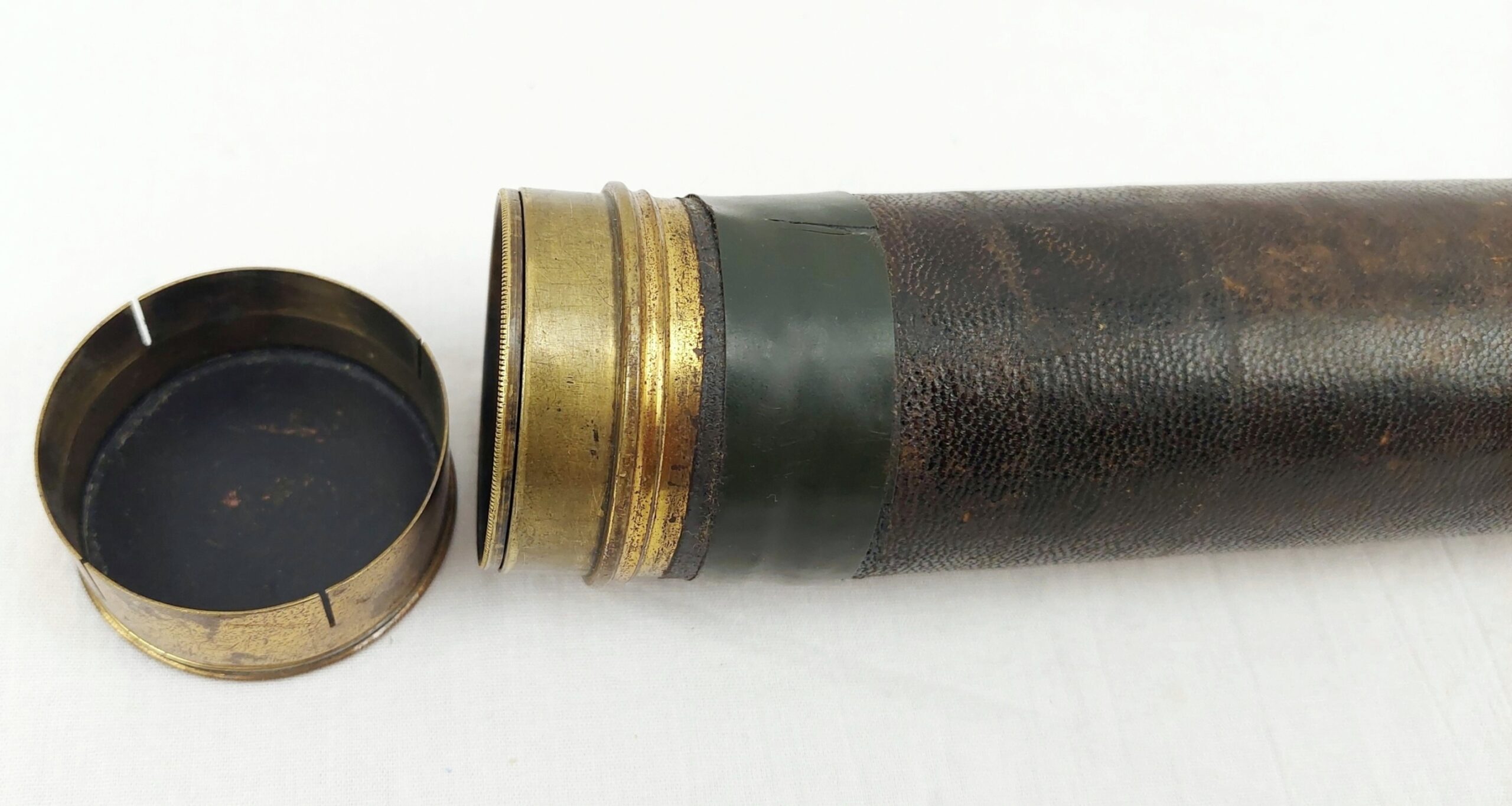 Victorian 3 Draw Leather Bound Brass Telescope 6