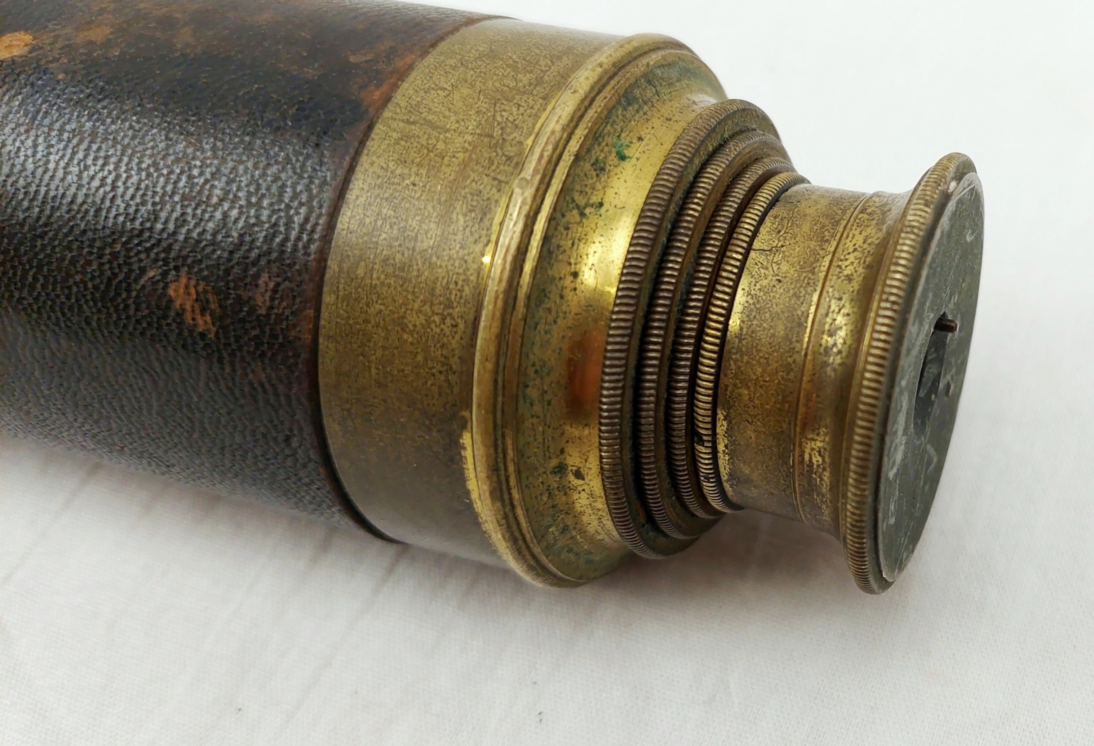 Victorian 3 Draw Leather Bound Brass Telescope 7