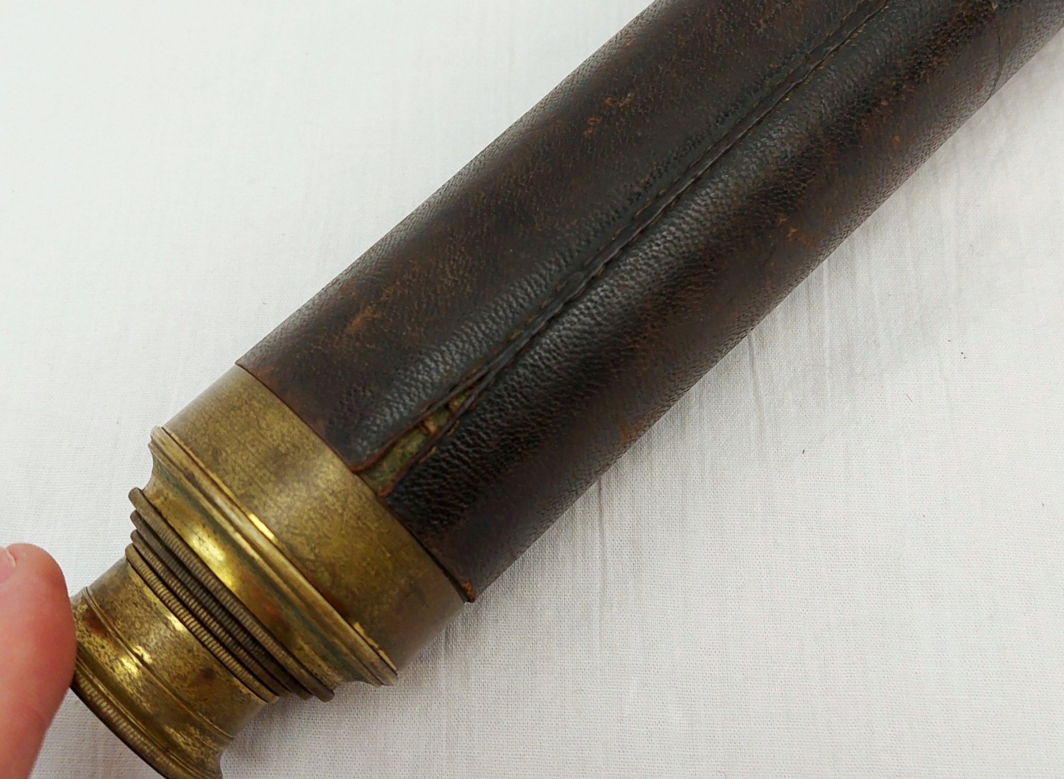 Victorian 3 Draw Leather Bound Brass Telescope 8